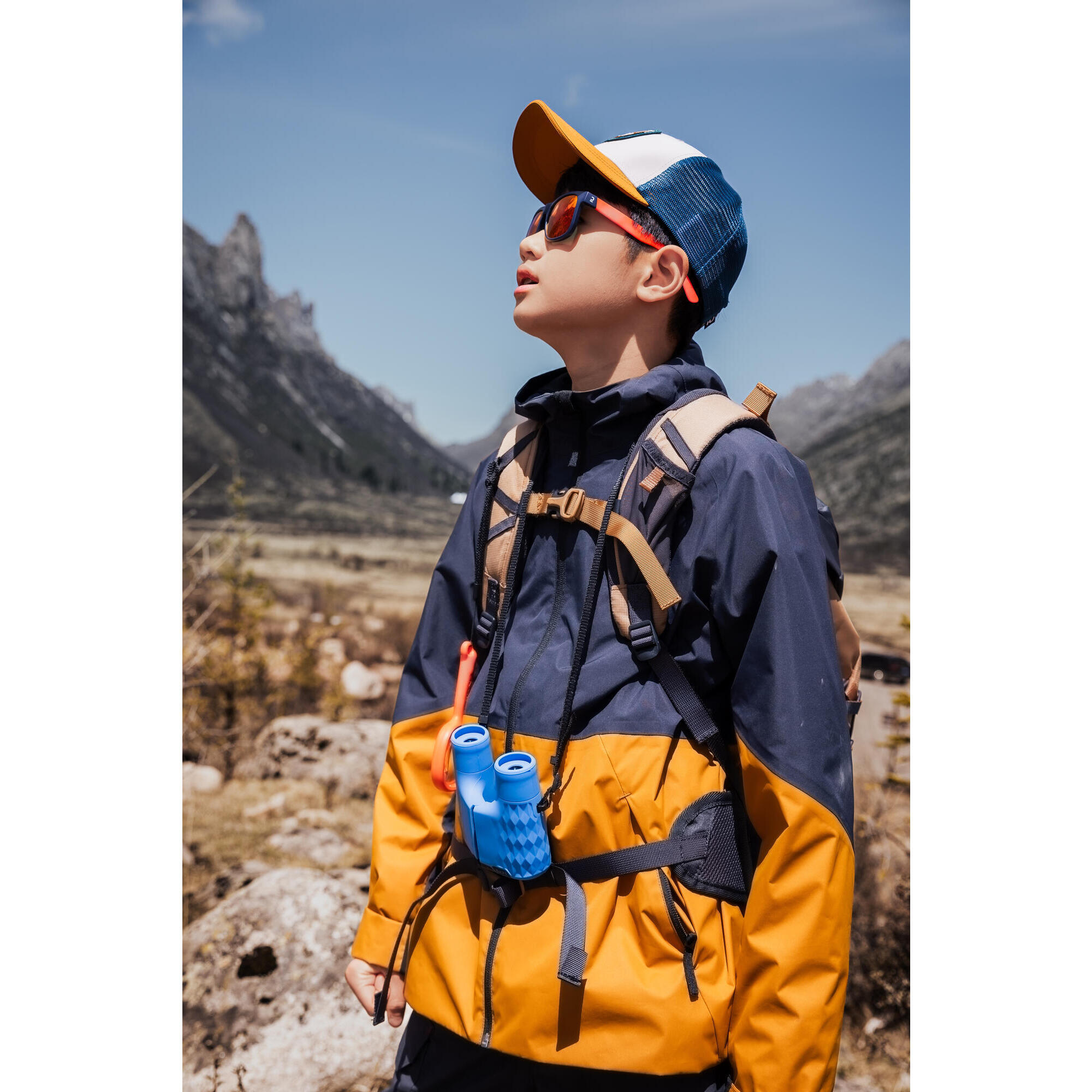 Waterproof hiking jacket - MH500 grey and ochre - children 7-15 years