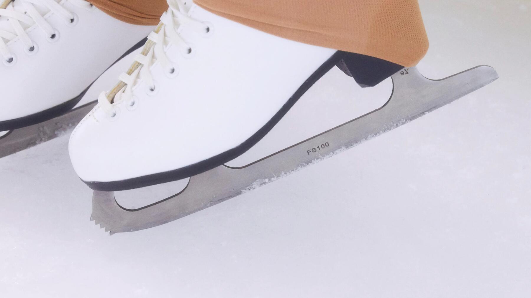 Hoe rem je met schaatsen?