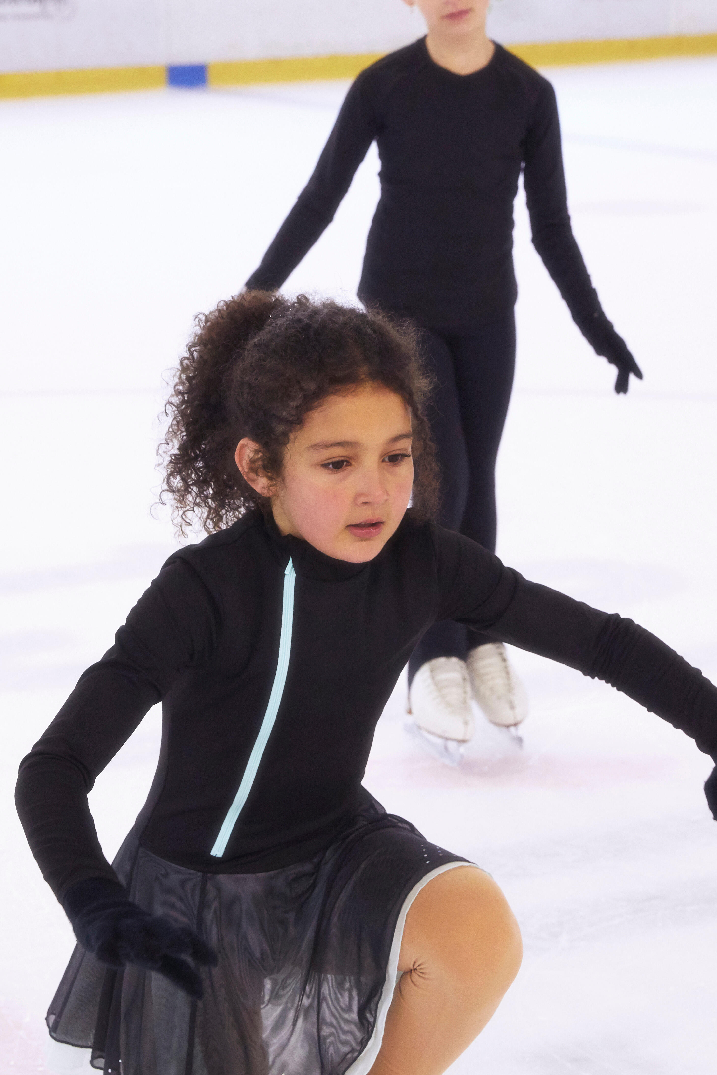 Tunique d entrainement de patinage artistique noire et menthe. OXELO Decathlon