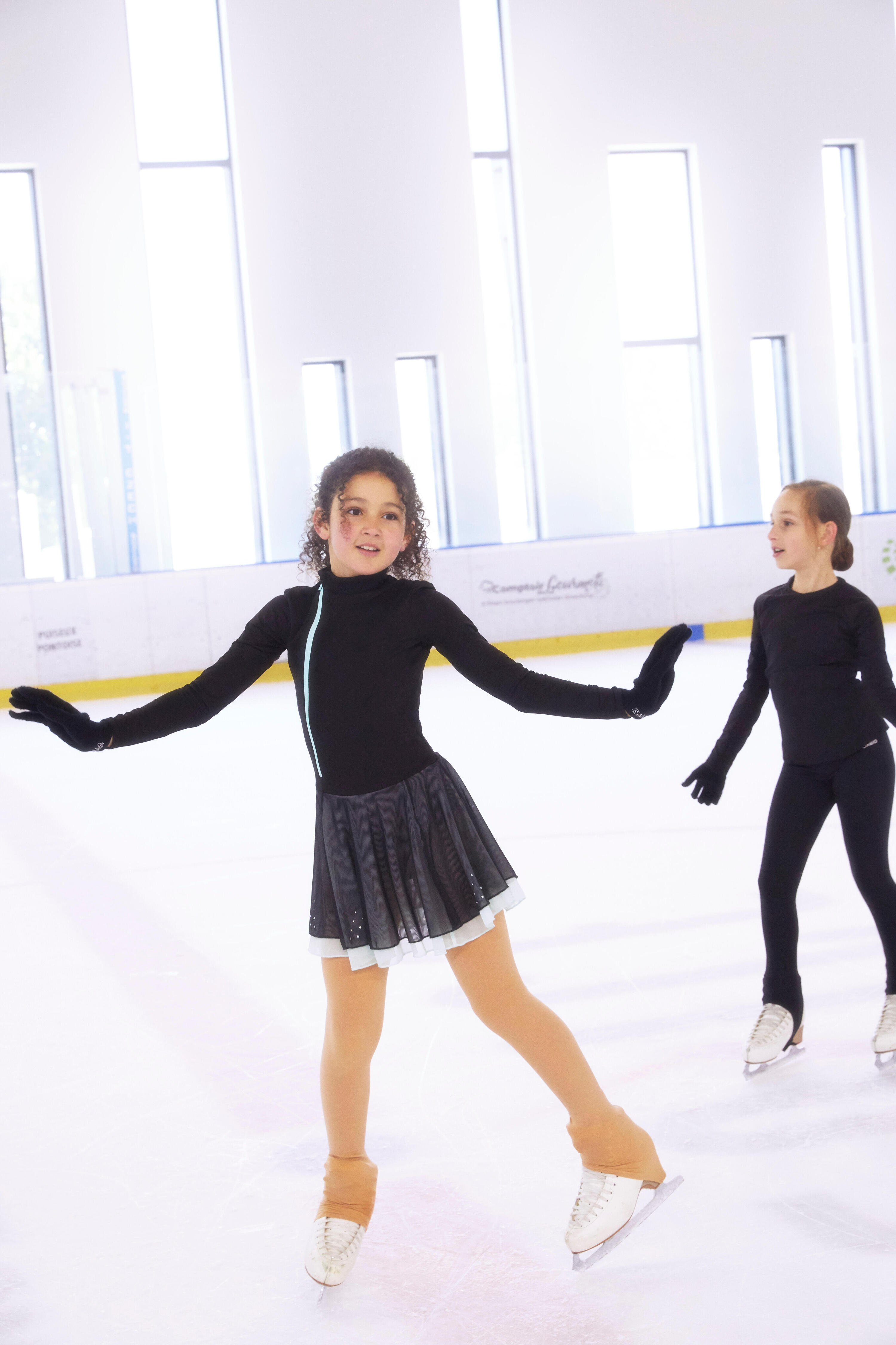 Kunstschaatsjurk Dames Meisjes Schaatsen Prestaties Wedstrijdkostuum Spandex Strass Handgemaakt zwart Schaatskleding Lange mouwen,Black,S