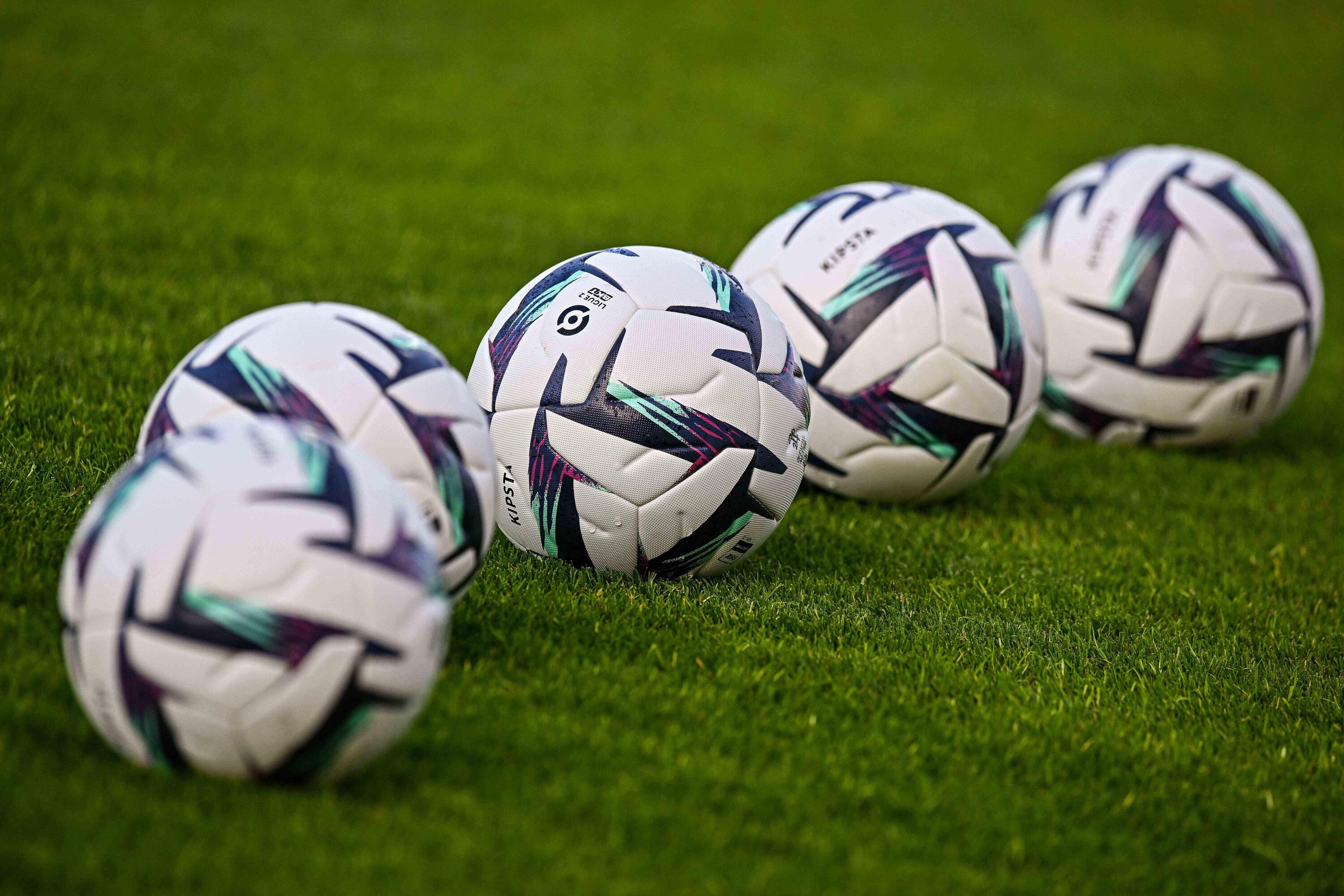 BALÓN DE FÚTBOL LIGUE 2 BKT BALÓN PARTIDO OFICIAL 2023 24/26