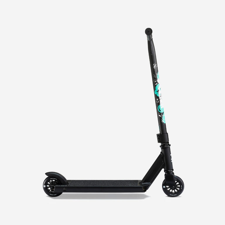 Black Decathlon MF100 freestyle scooter
