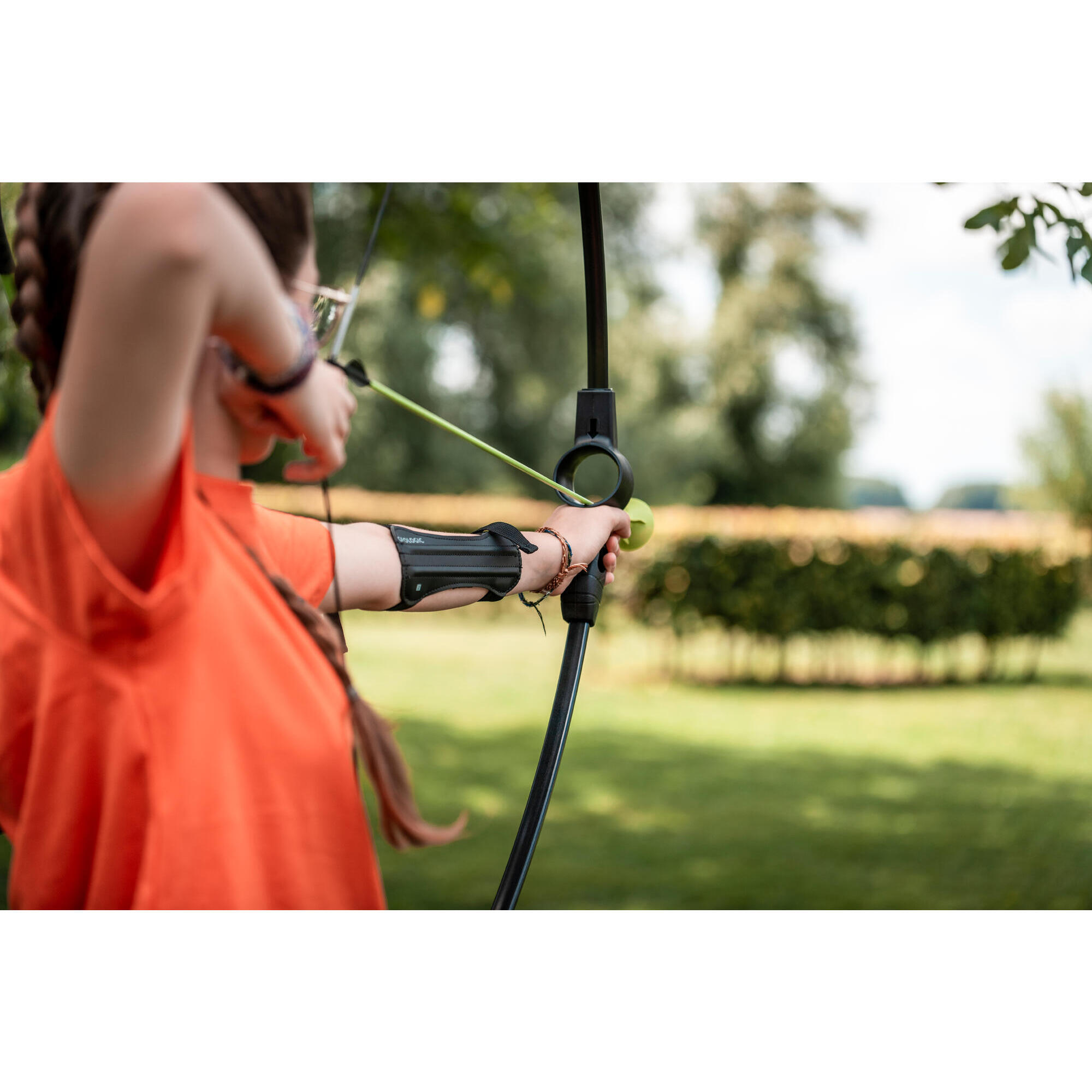 DISCOVERY 100 BLACK ARCHERY BOW