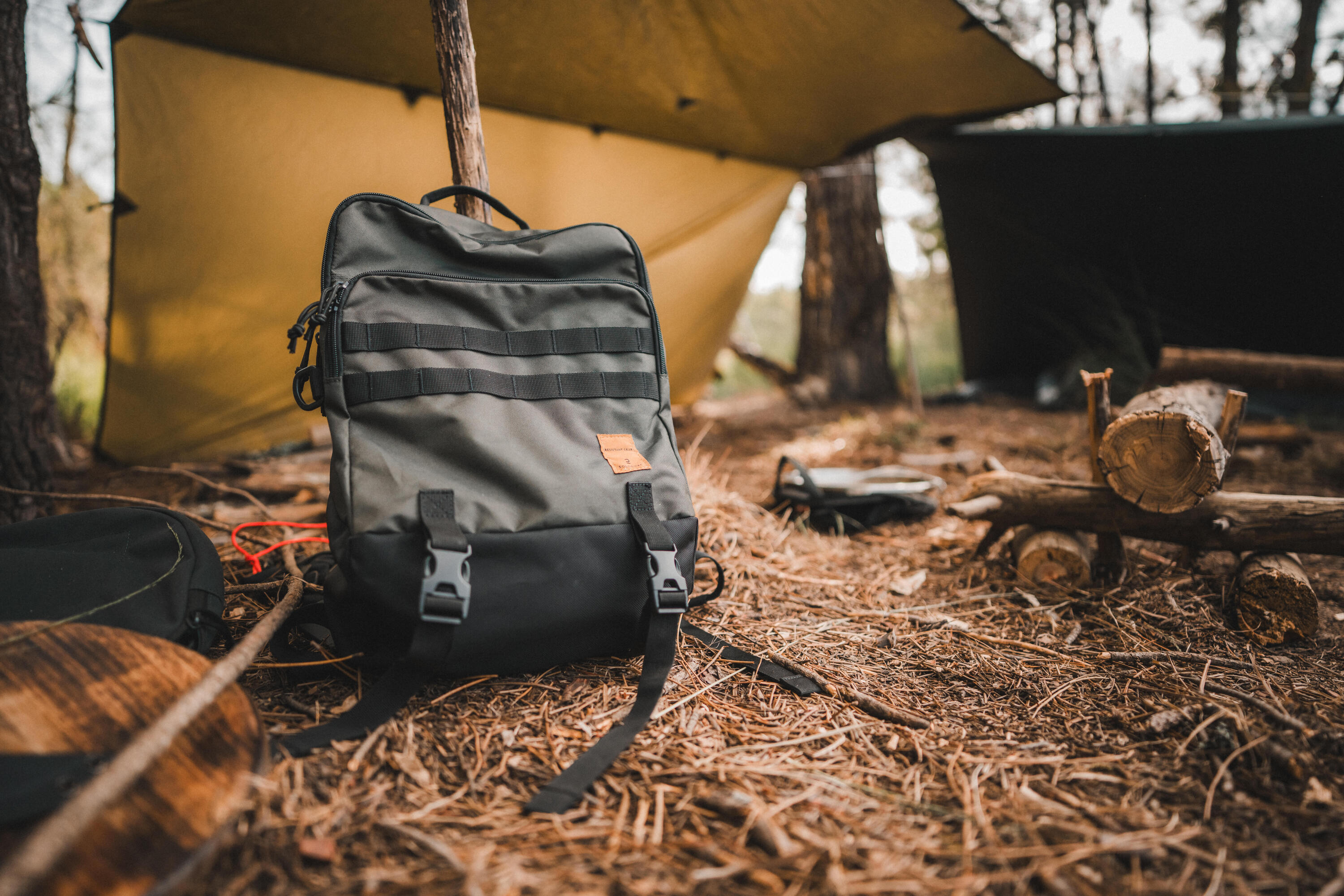 Rucksack TACTICAL 20 L grün  13/14