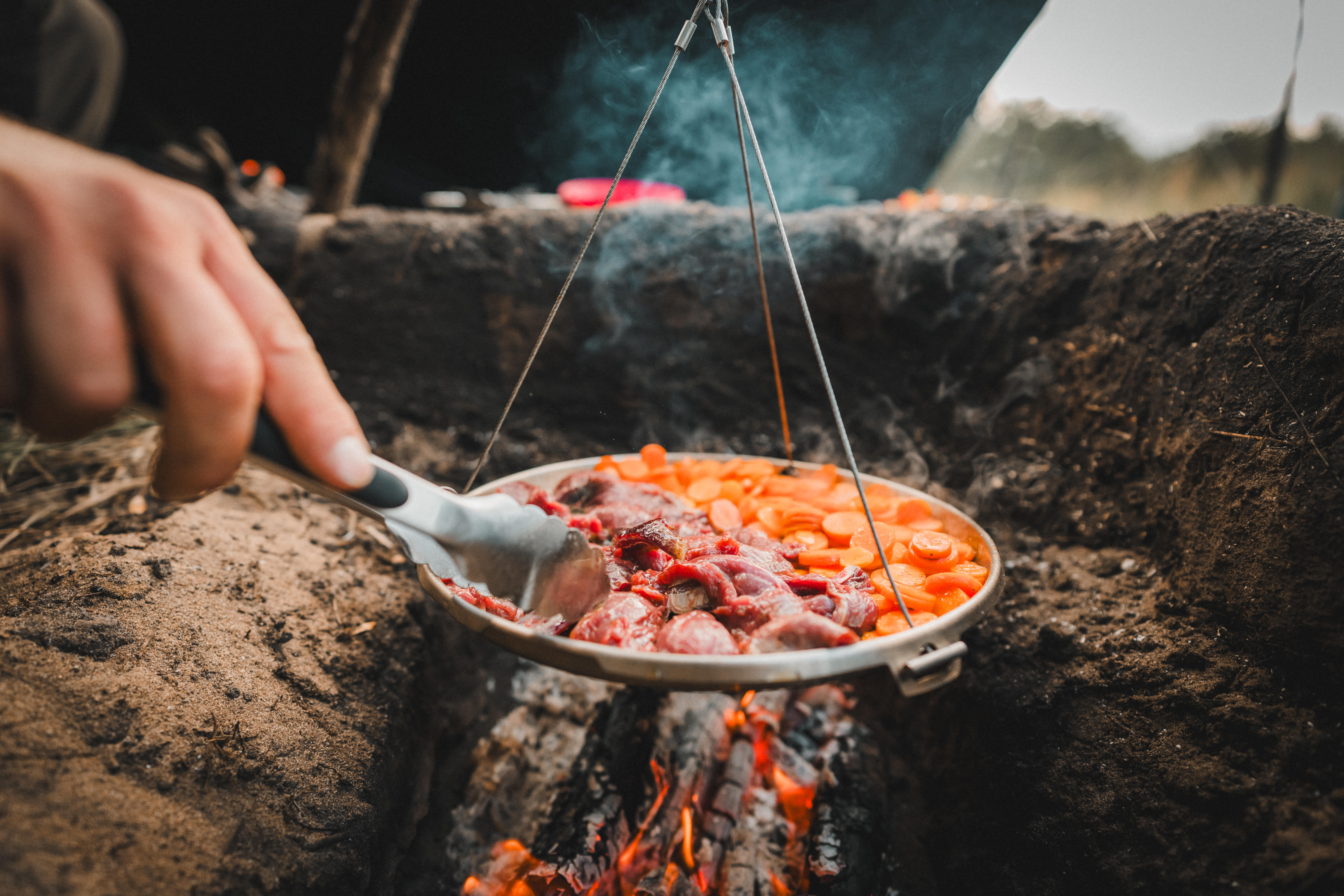 Plancha Griddle on Tripod Stainless-Steel 30 cm - Bushcraft - SOLOGNAC