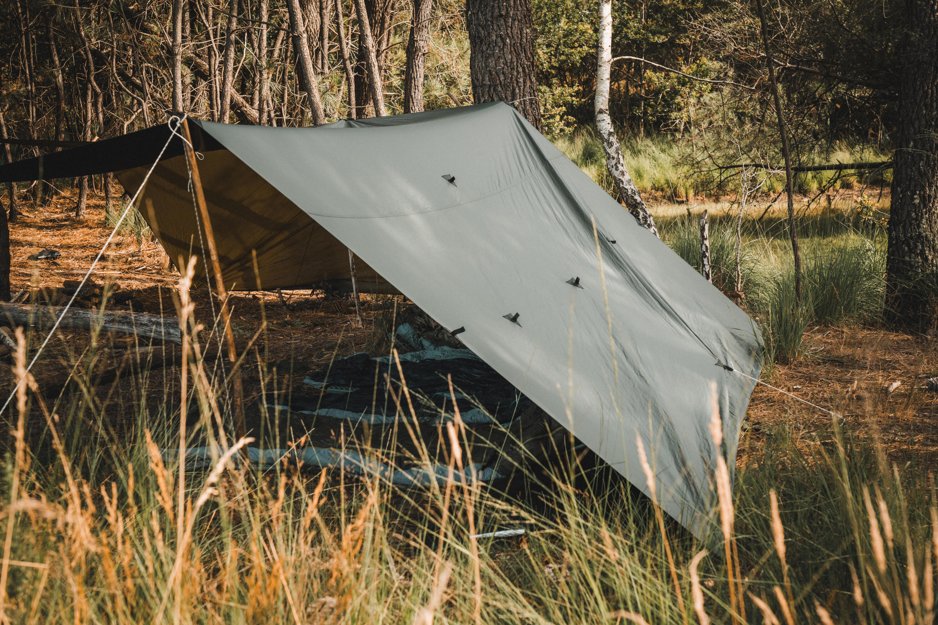 Abrigo Tarp Impermeável 4x4 m de Artes do Mato e Caça Caqui 6/9