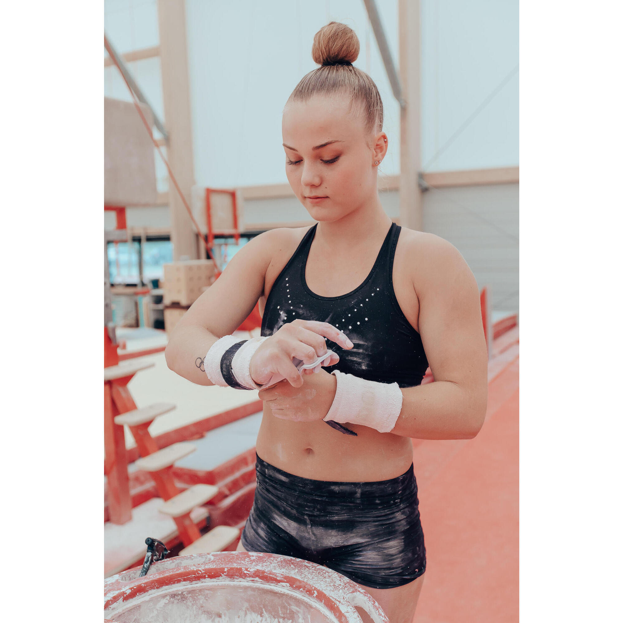 PRESINE ALLE SBARRE IRREGOLARI PER LA GINNASTICA ARTISTICA FEMMINILE - 900