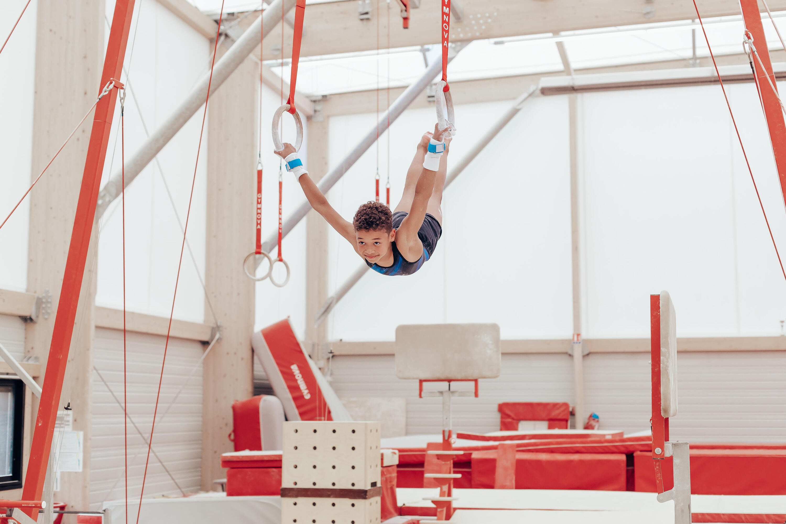 MANIQUES ANNEAUX POUR LA GYMNASTIQUE ARTISTIQUE MASCULINE 7/10