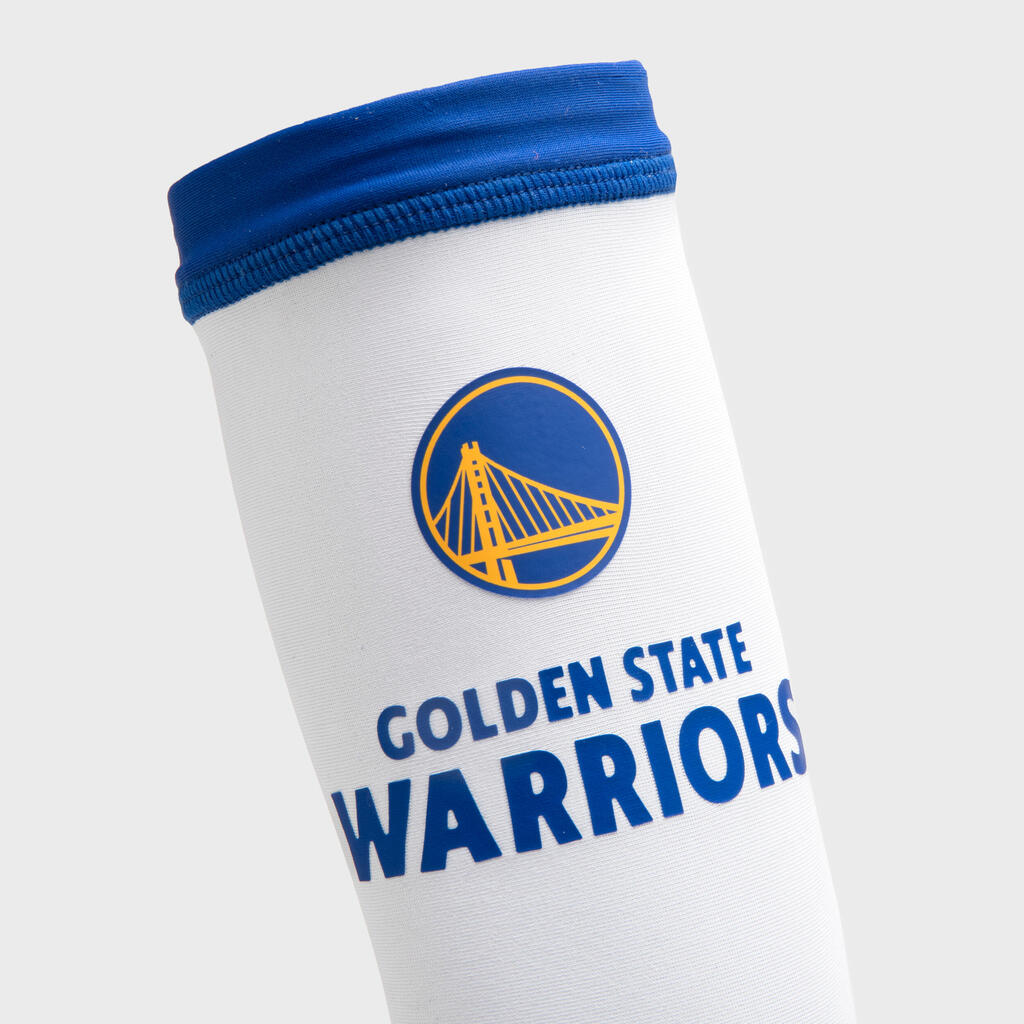 Laste korvpalli küünarnukikaitse E500 NBA Golden State Warriors, valge