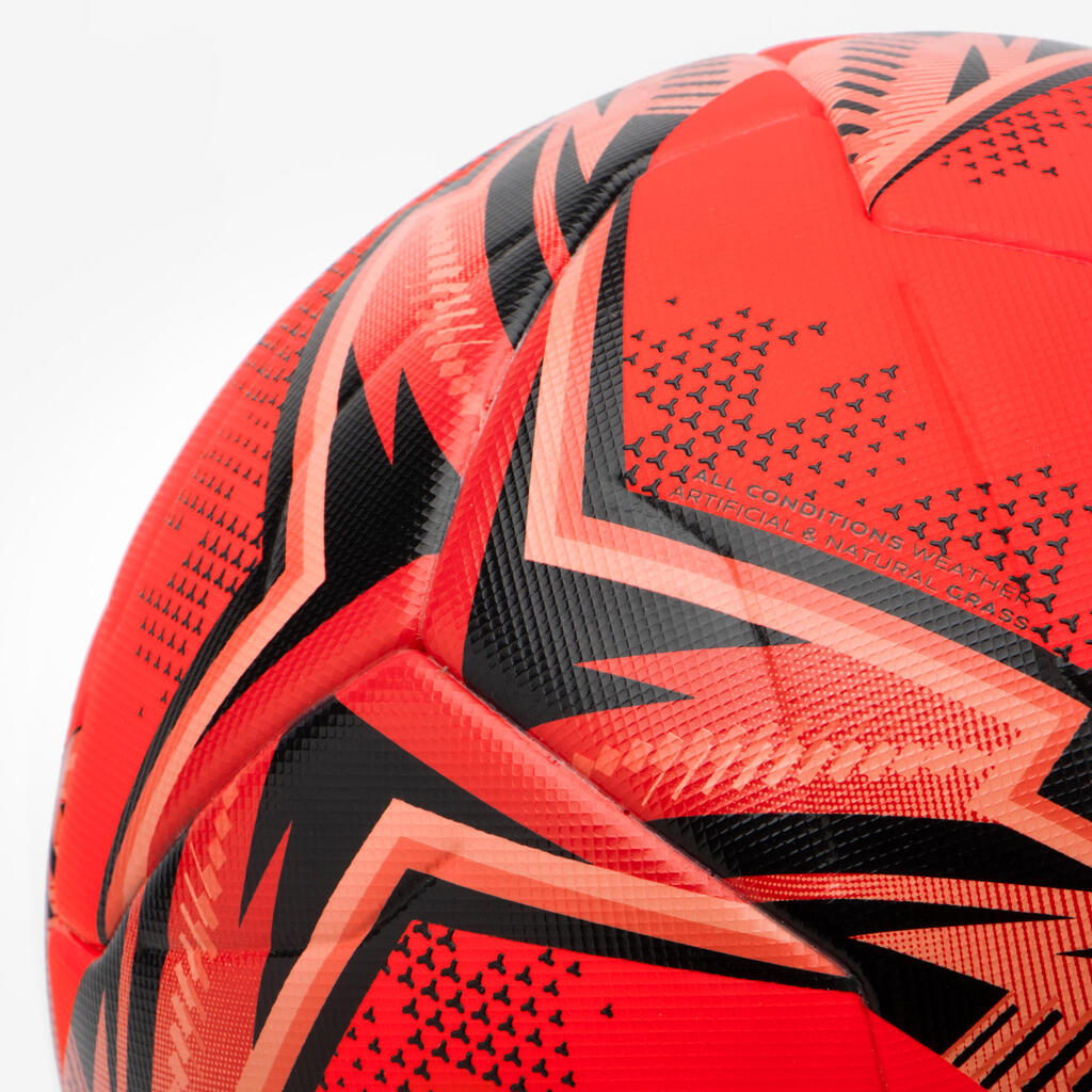Termoliedēta profesionāla futbola bumba “FIFA Quality Pro”, 5. izmērs, sarkana
