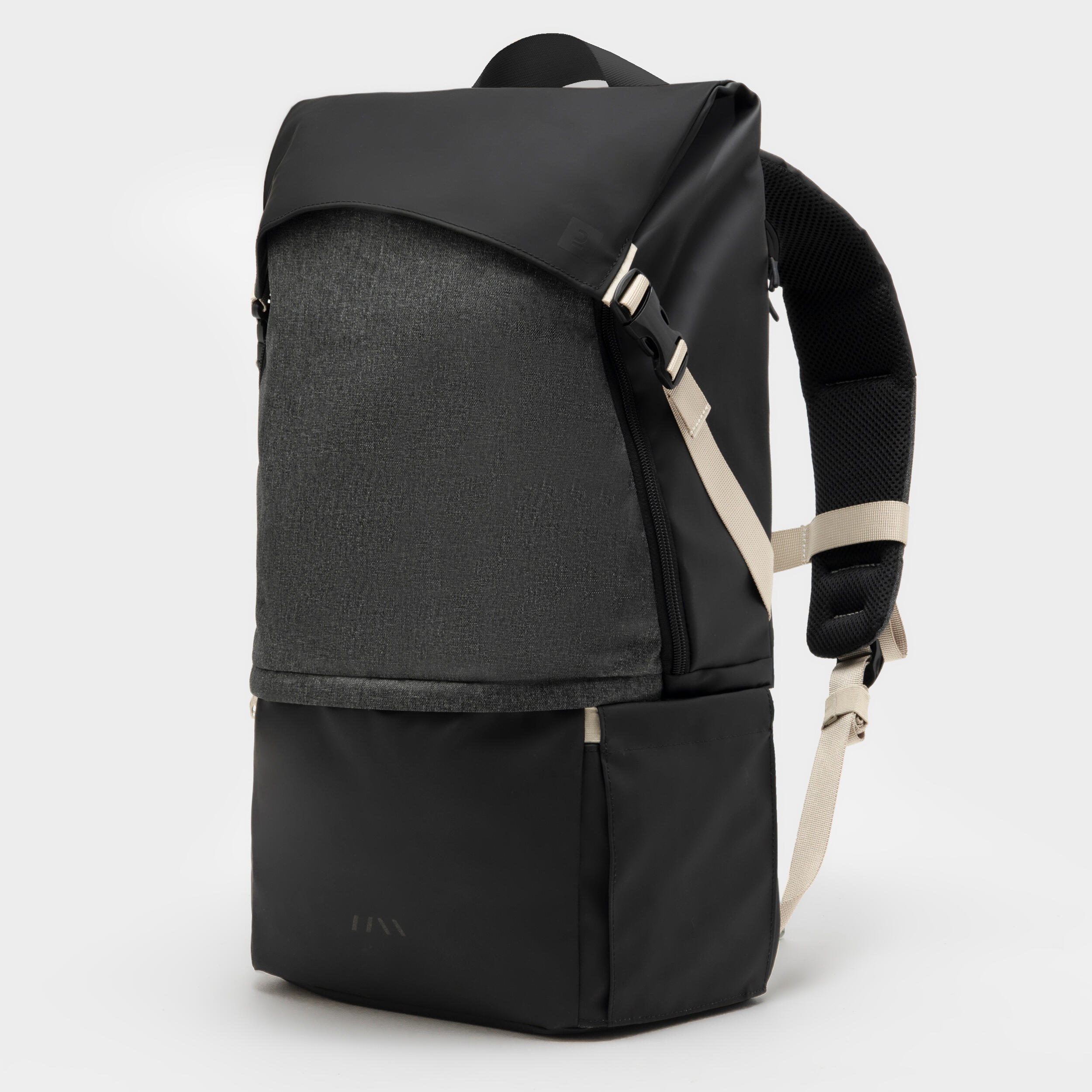 25L Urban Backpack - Black 1/8