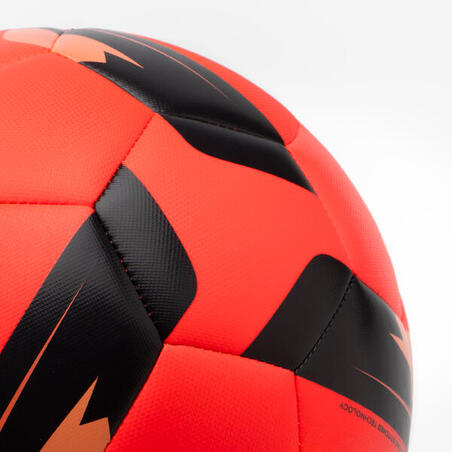 Crvena mašinski šivena zimska lopta za fudbal (veličina 5)