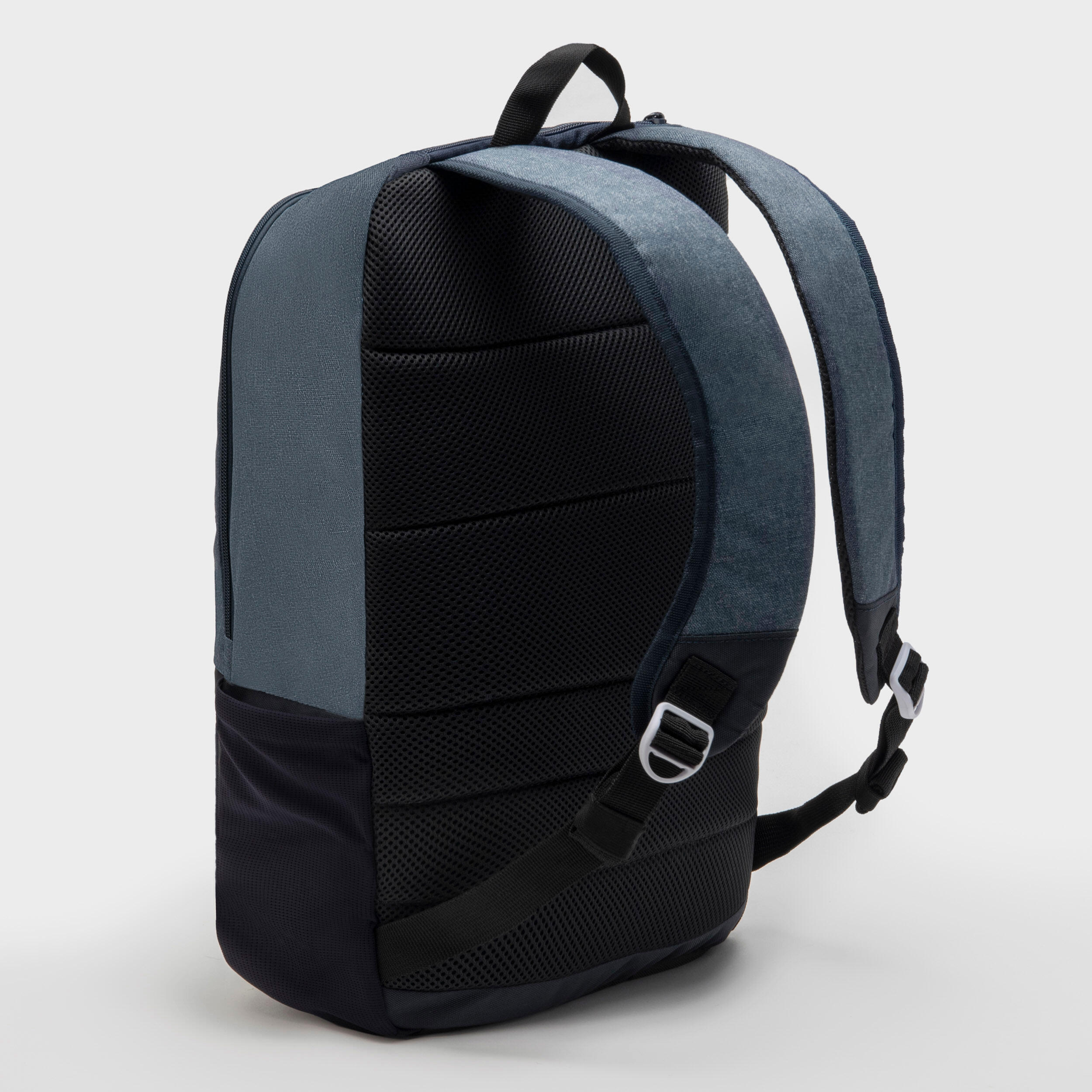 Mochila escolar 24L Kipsta Essential negro Decathlon