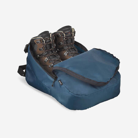 Tas penyimpanan untuk sepatu trekking dan hiking.