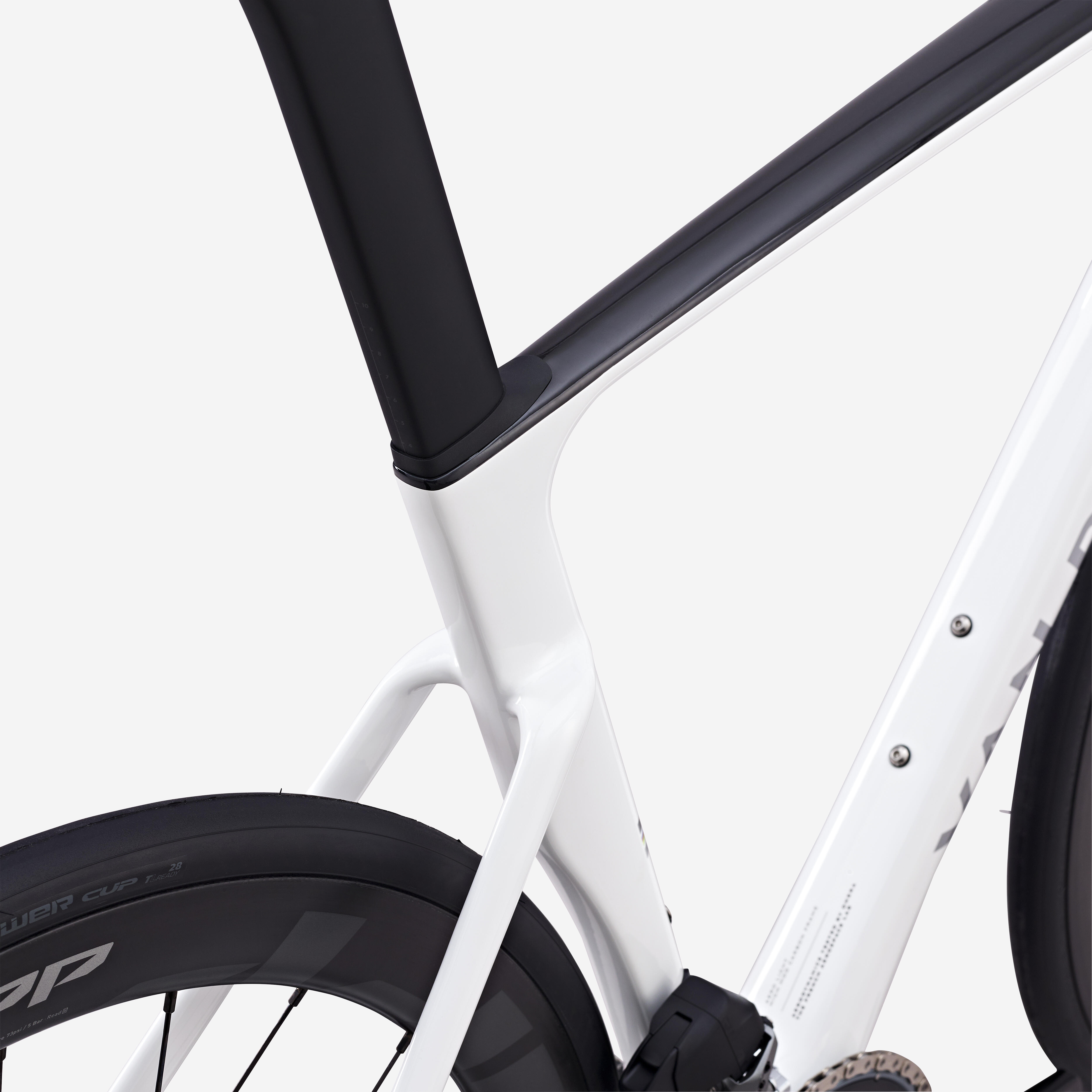 Carbon Road Bike – RCR Rival AXS - VAN RYSEL