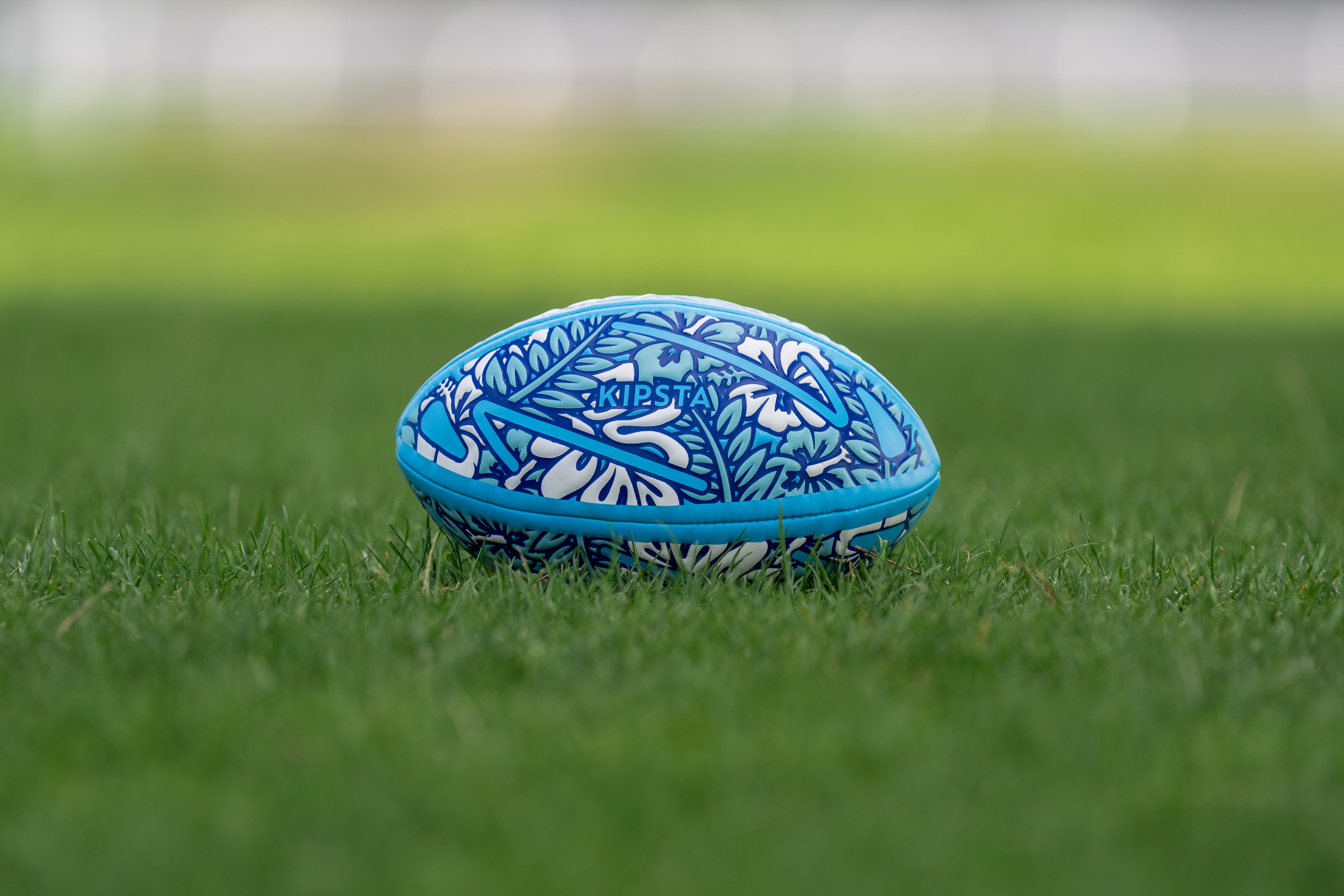 Beach Rugby Ball – R 100 - OFFLOAD