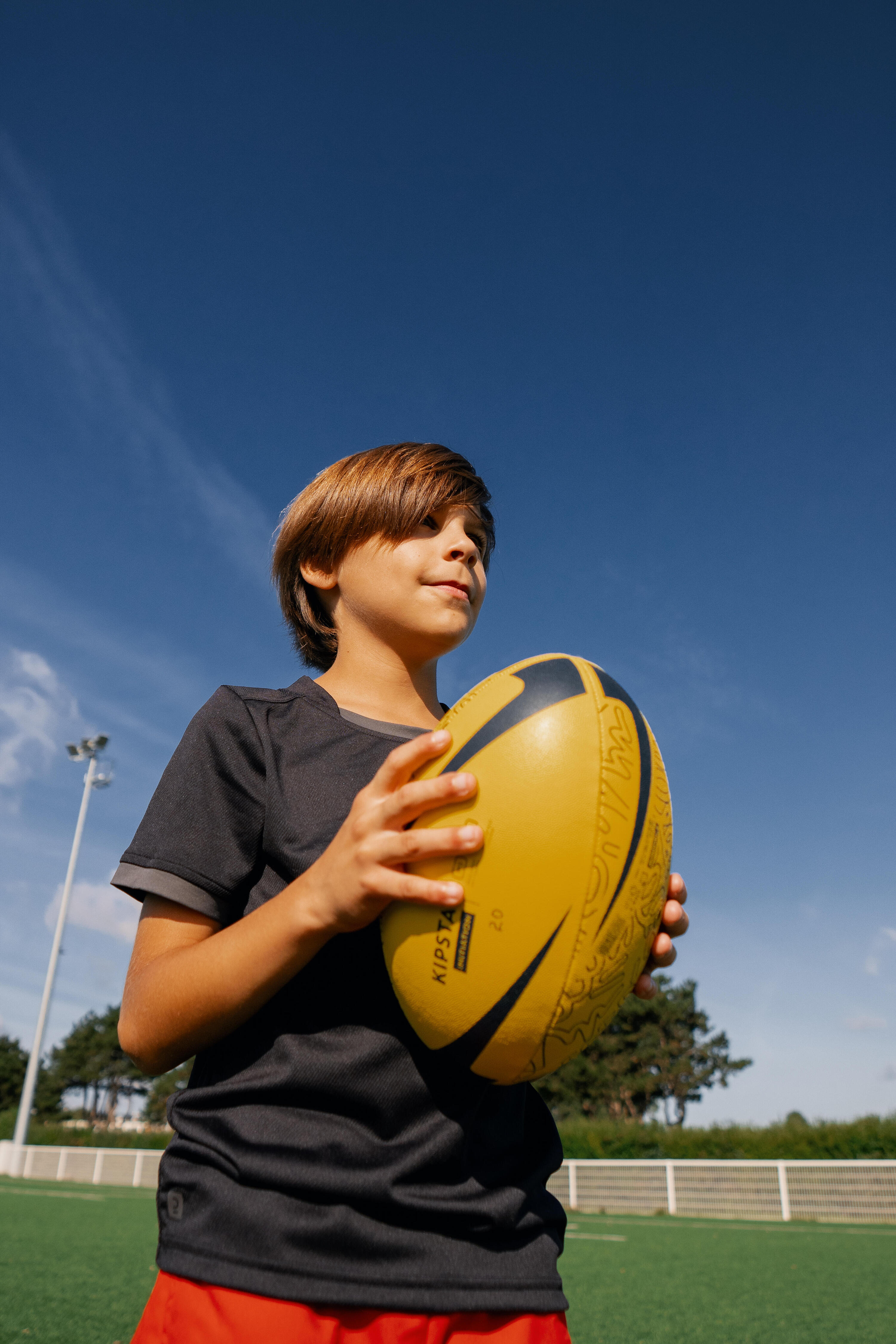 Maglia rugby bambino R100 nera 9/10