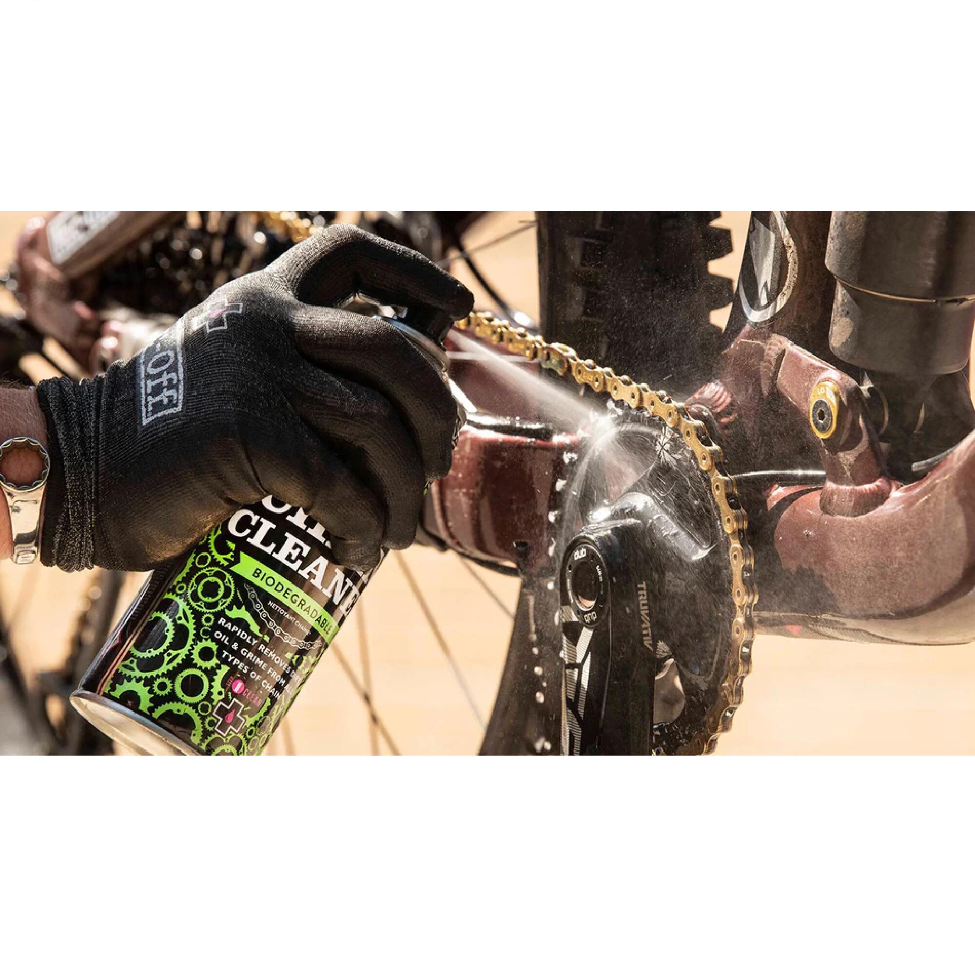Detergente catena MUC-OFF BIO 400ml 3/4