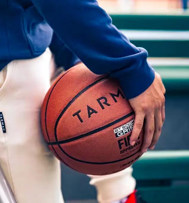 Basketballen en accessoires