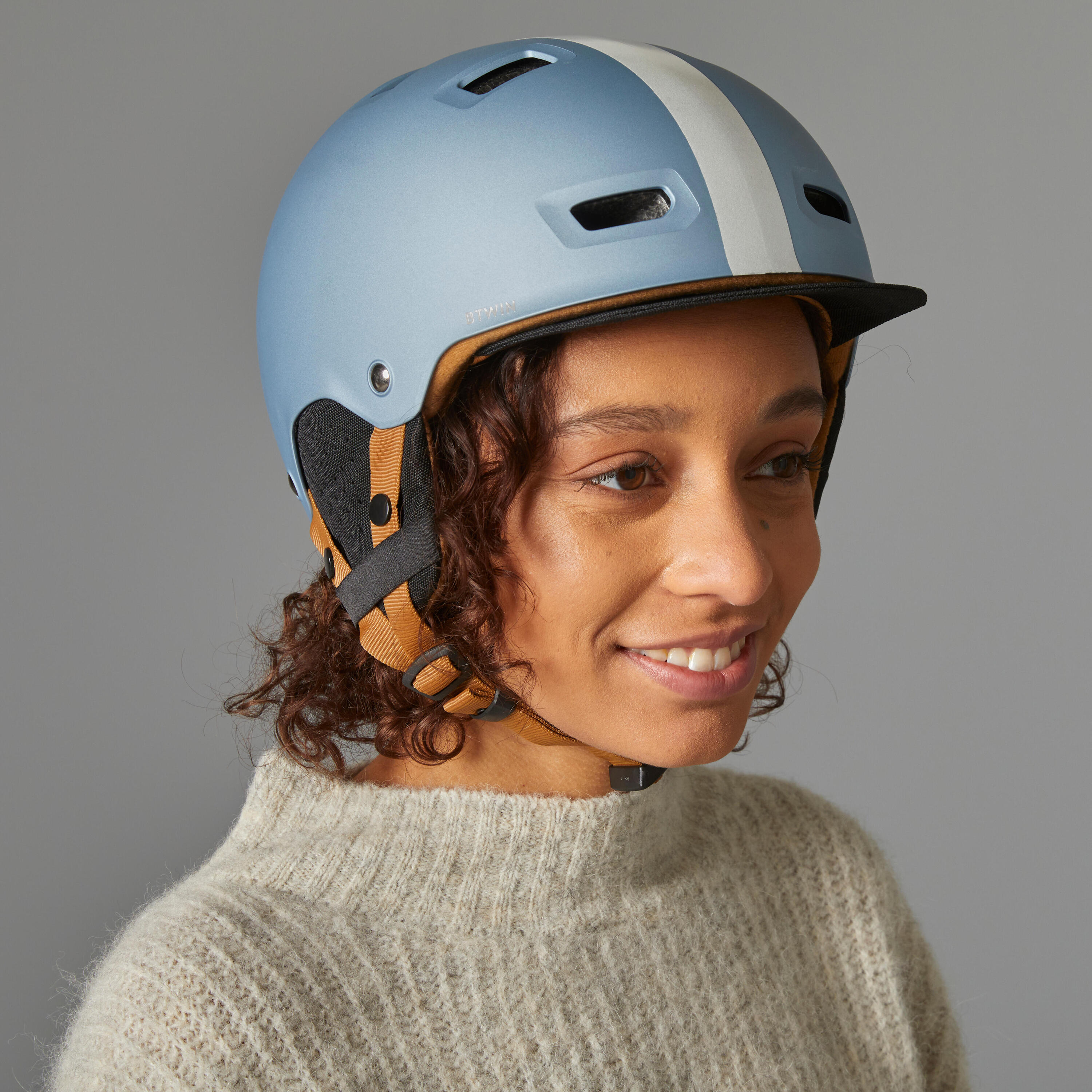 City Cycling Bowl Helmet 540 - Blue/Reflective 8/11