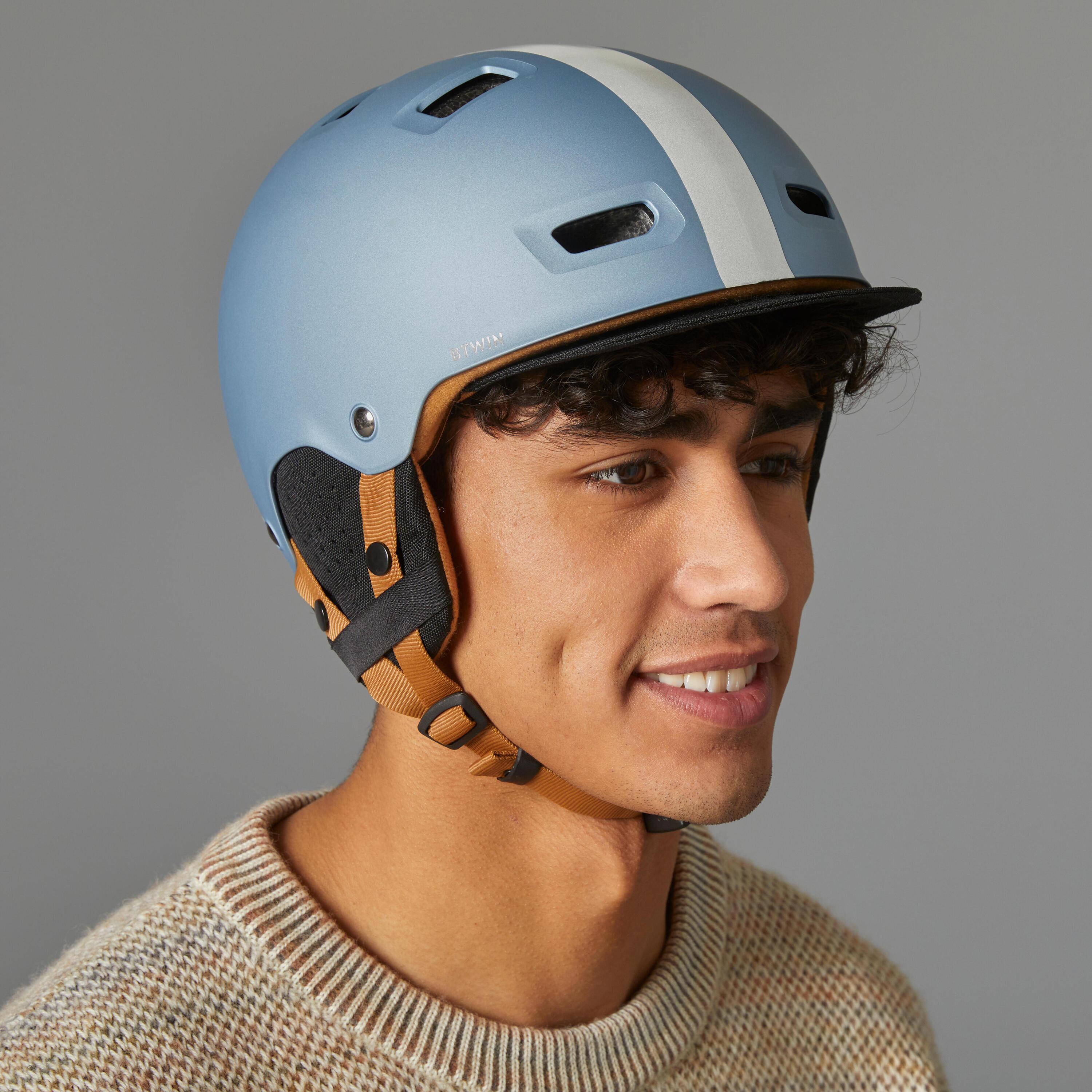 City Cycling Bowl Helmet 540 - Blue/Reflective 10/11