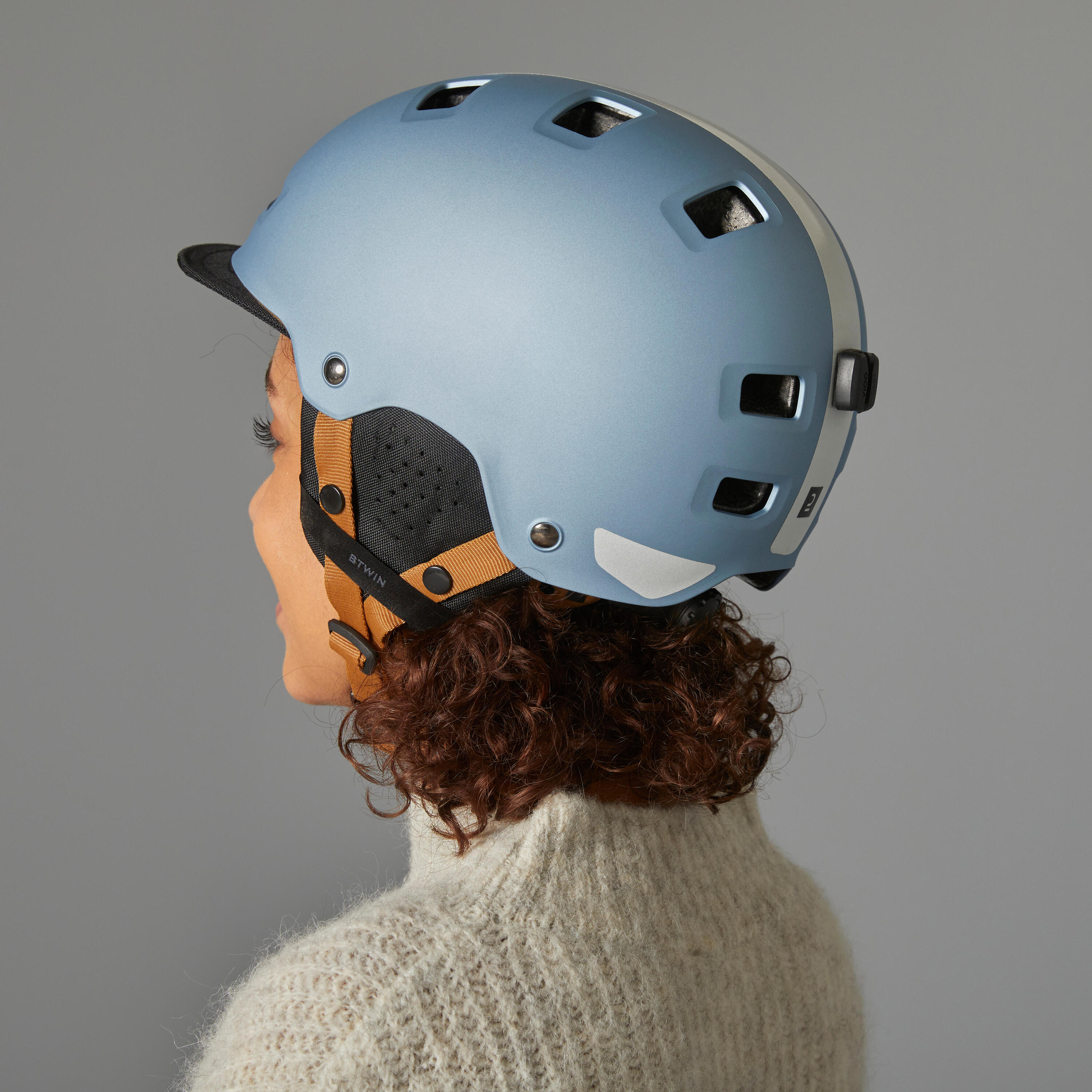 City Cycling Bowl Helmet 540 - Blue/Reflective 9/11