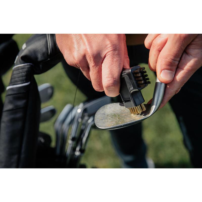 ESCOVA DE LIMPEZA PARA TACOS DE GOLF - INESIS PRETO