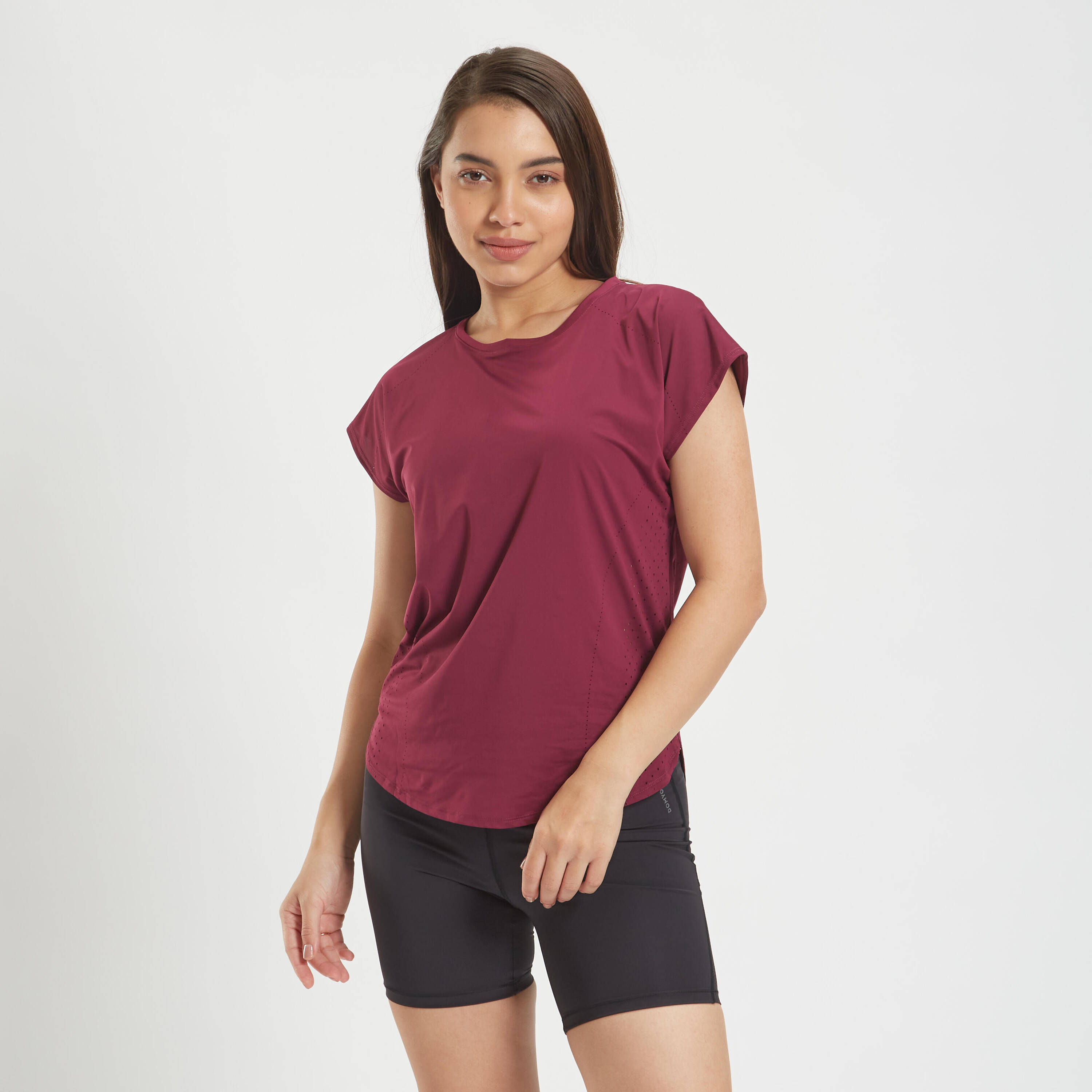 Women's Loose-Fit Breathable Fitness T-Shirt - Burgundy -  1