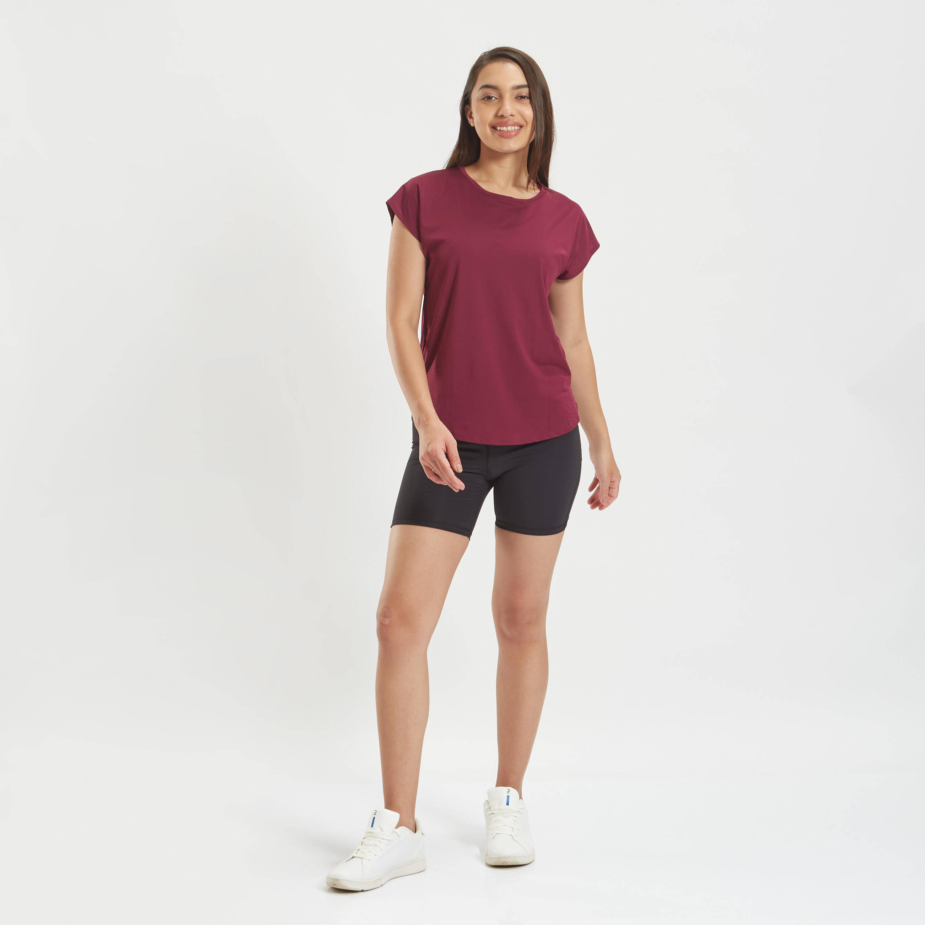 Women's Loose-Fit Breathable Fitness T-Shirt - Burgundy -  2