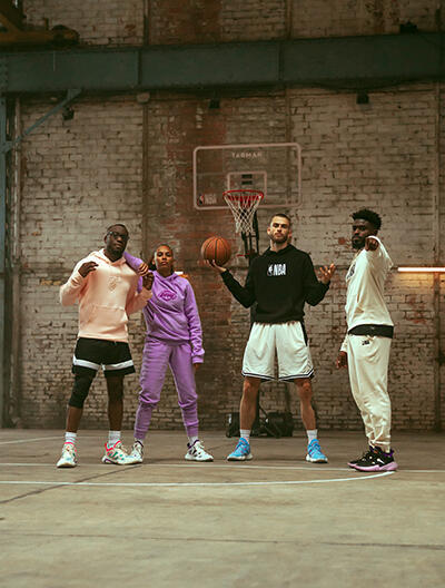 Oblečení a boty NBA