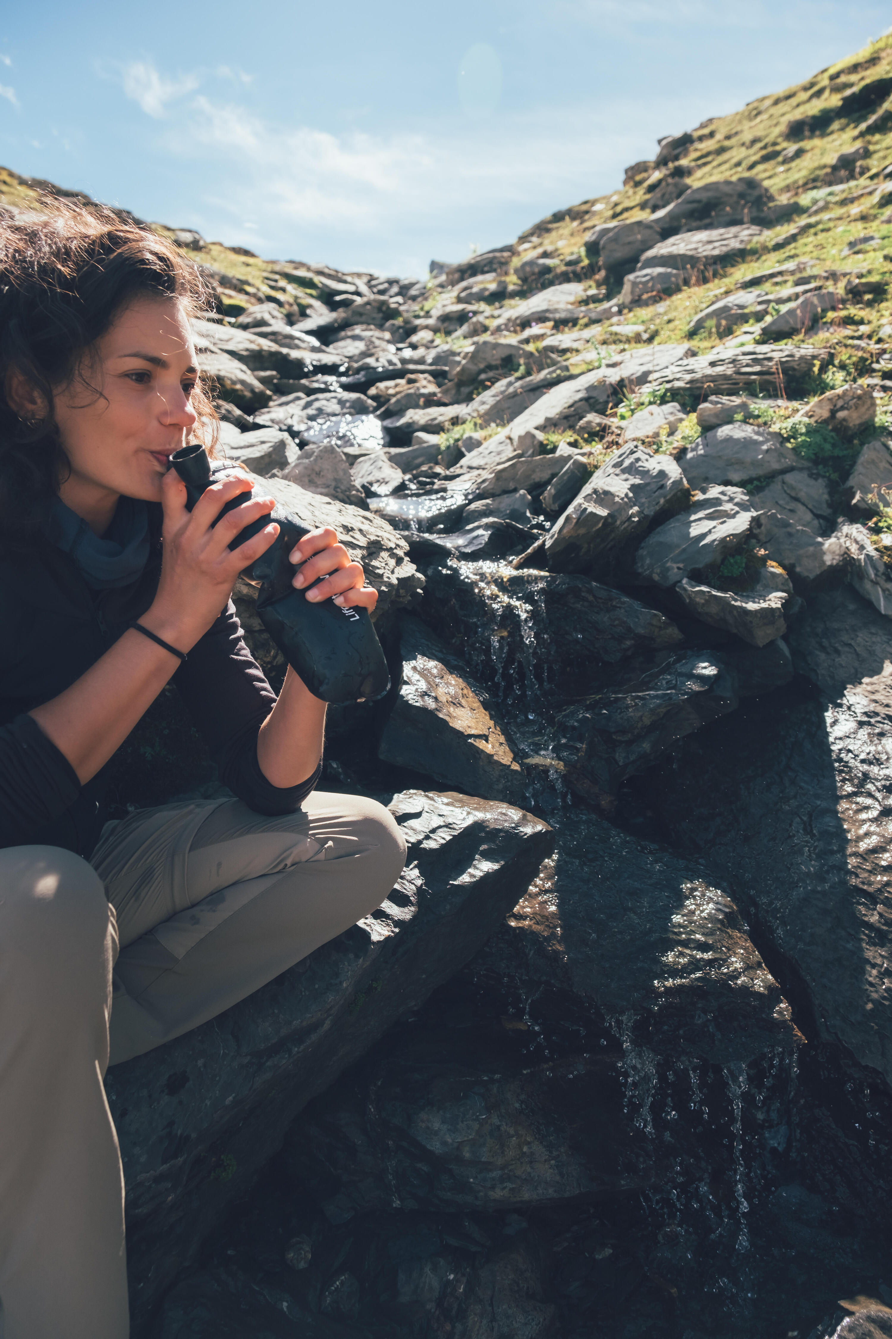 Bidon trekkingowy filtrujący Lifestraw - 1 litr, miękki 10/11
