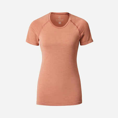 Women's seamless short-sleeved Merino wool trekking t-shirt - MT900