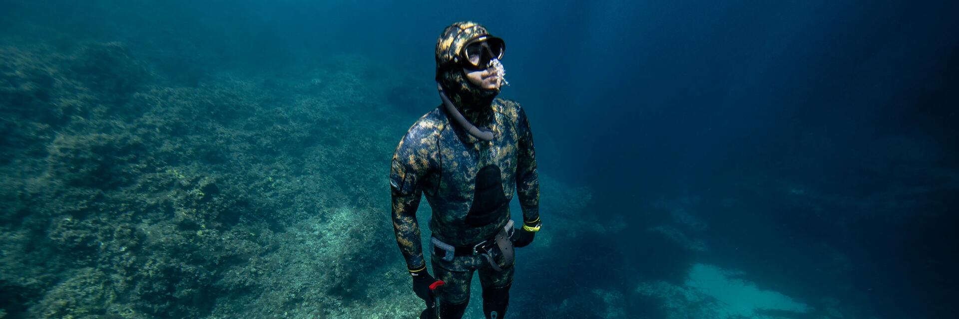 conseil caractéristiques plongée sous marine nuit subea 