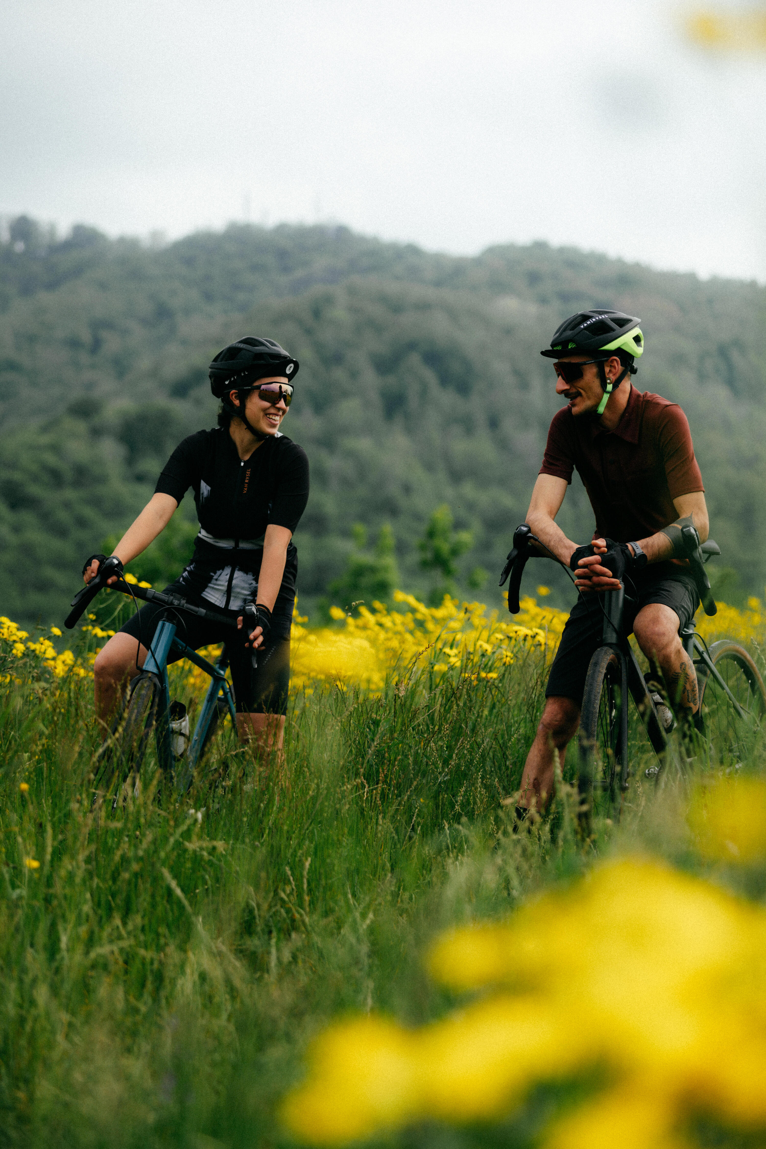 Selle pour vélo de route, de gravier et de montagne – Confort 30° 145 mm 10/16
