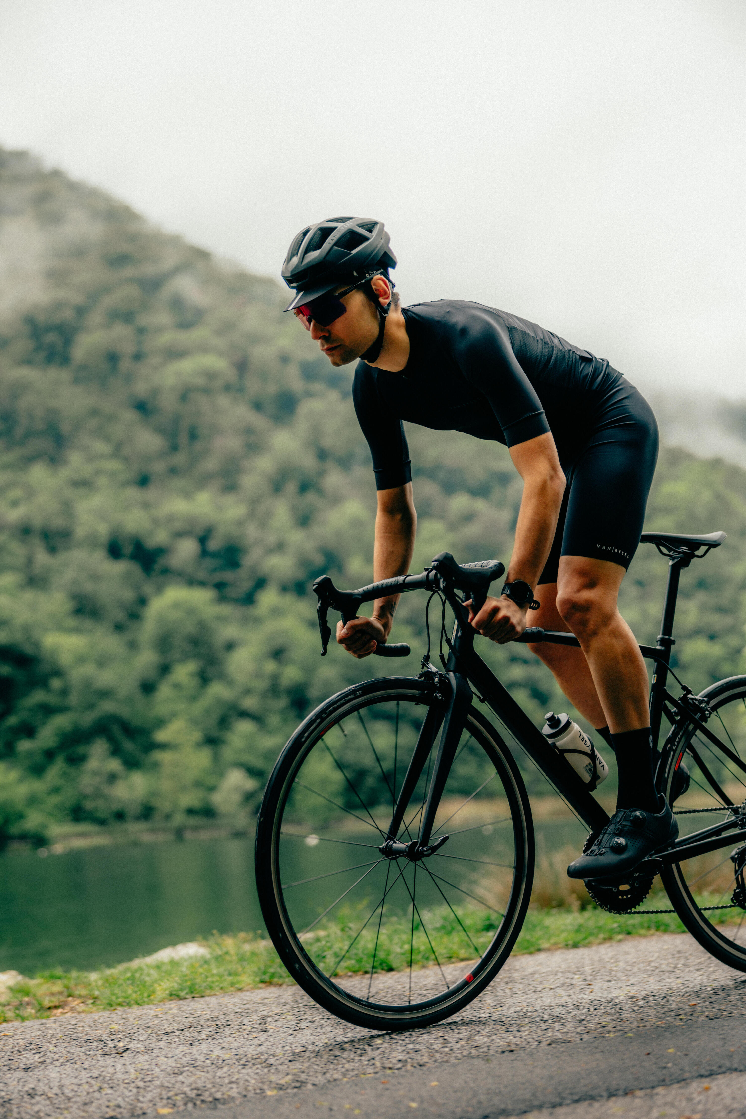 Selle de vélo de route / montagne – Light 30° 155 mm 9/17