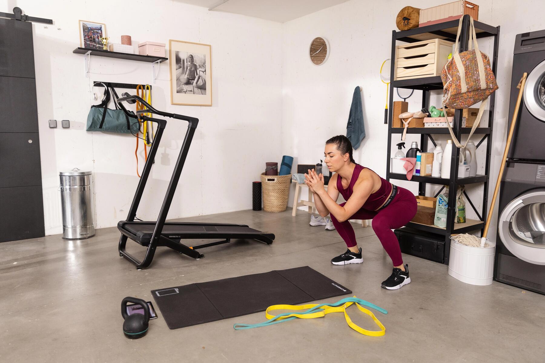 mujer haciendo ejercicio hiit