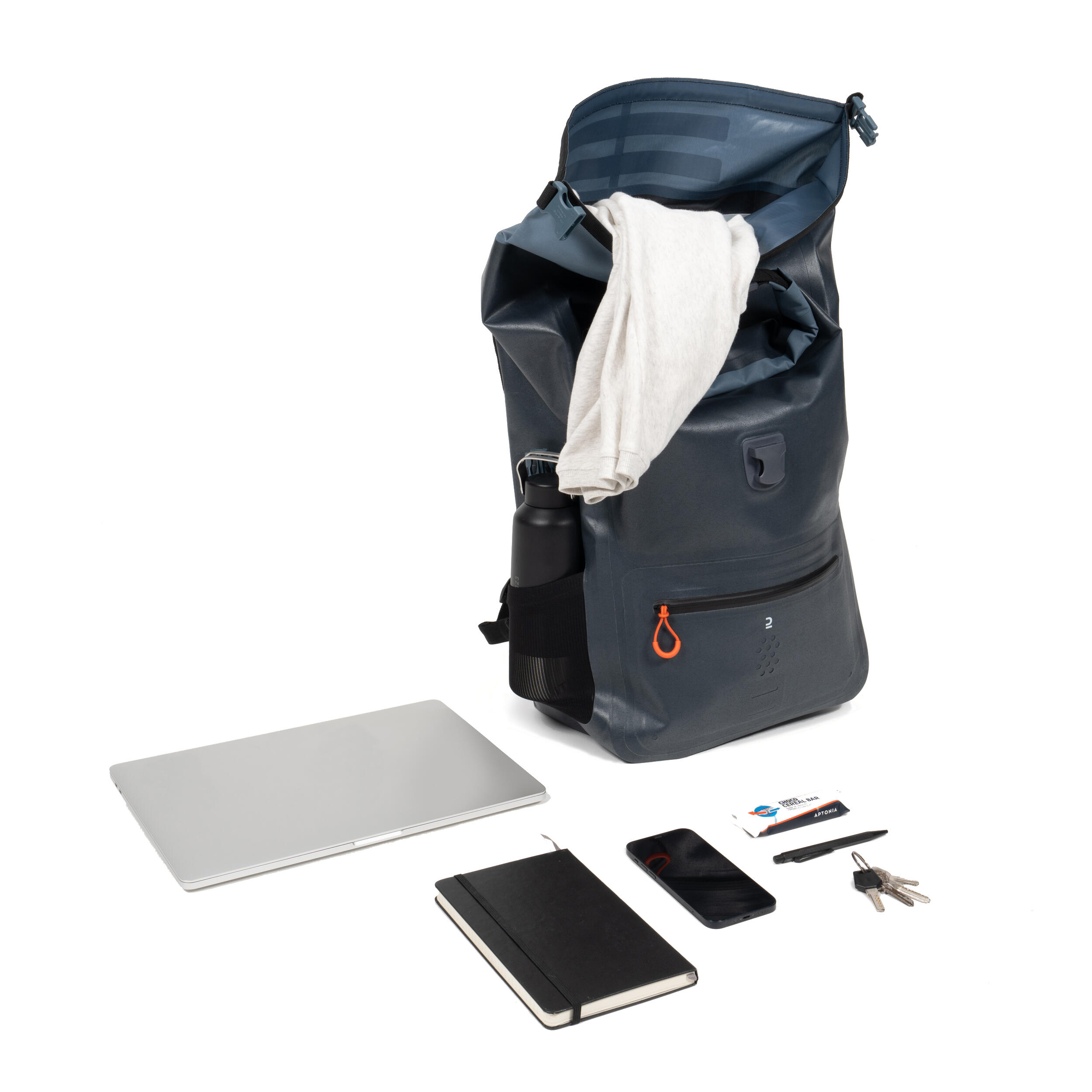 Waterproof backpacks, 2 sections (dry belongings, wet belongings) 35 L. 9/17