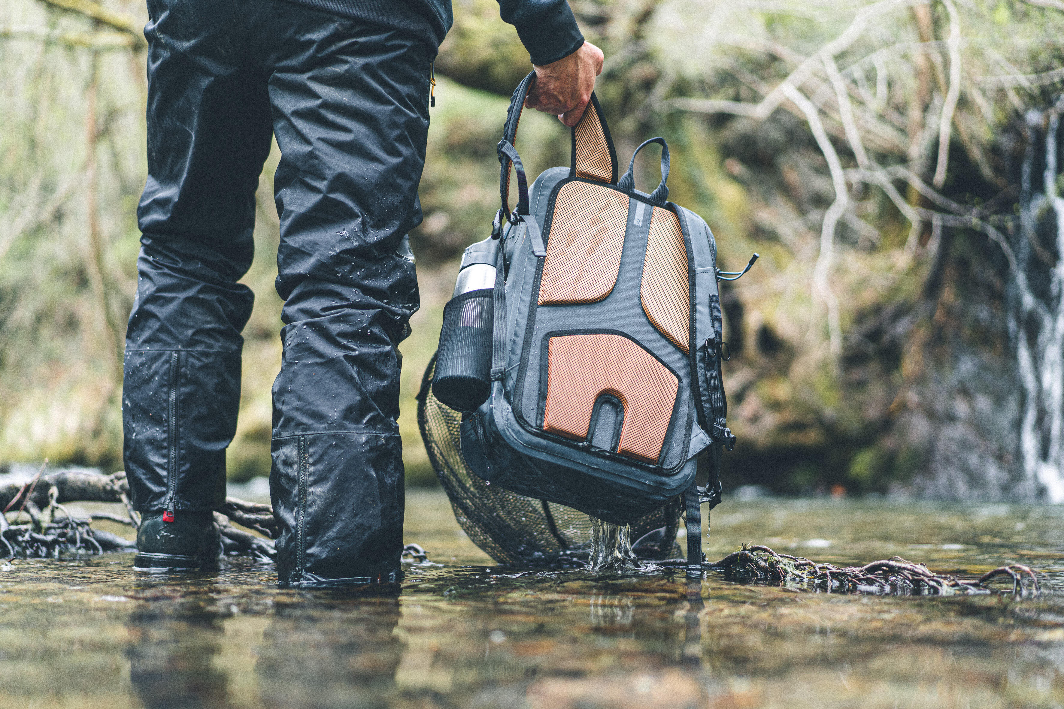Fishing Waterproof Backpack 20 L - 500 WPF - Carbon grey