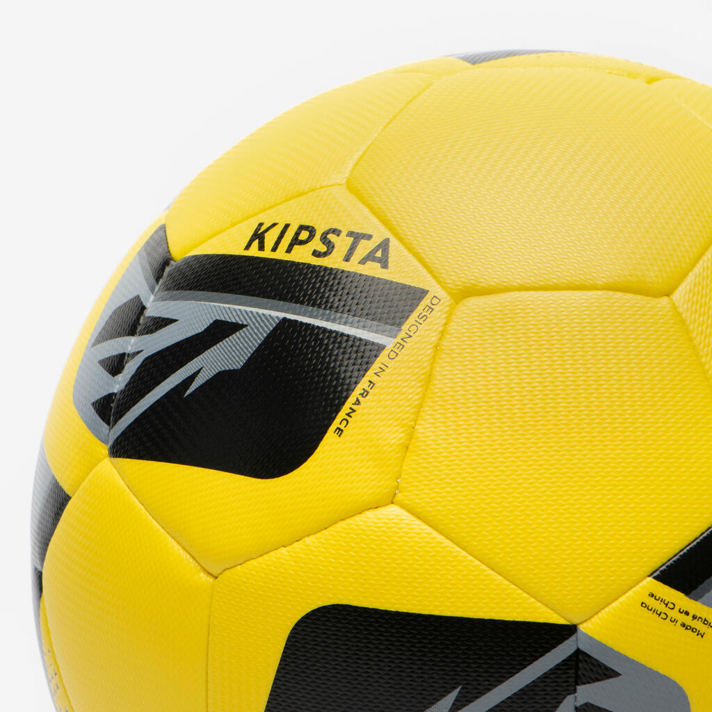 BALÓN DE FÚTBOL HÍBRIDO FIFA BASIC CLUB BALL TALLA 5 AMARILLO