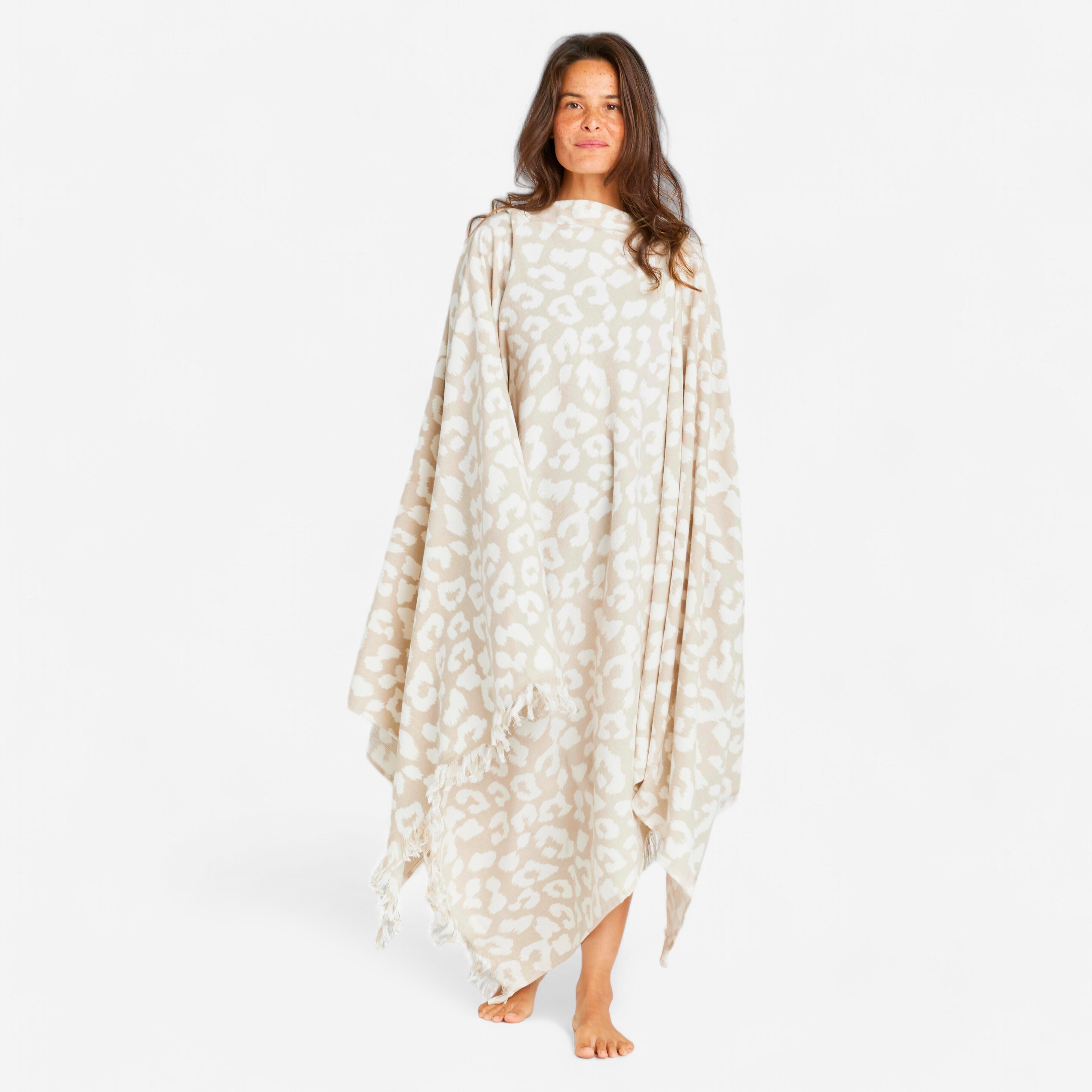 Olaian - Serviette De Plage Poncho 190 X 190 Cm - Lea Beige - Serviette - Surf Bodyboard Ski Nautique - - Taille Unique - Decathlon