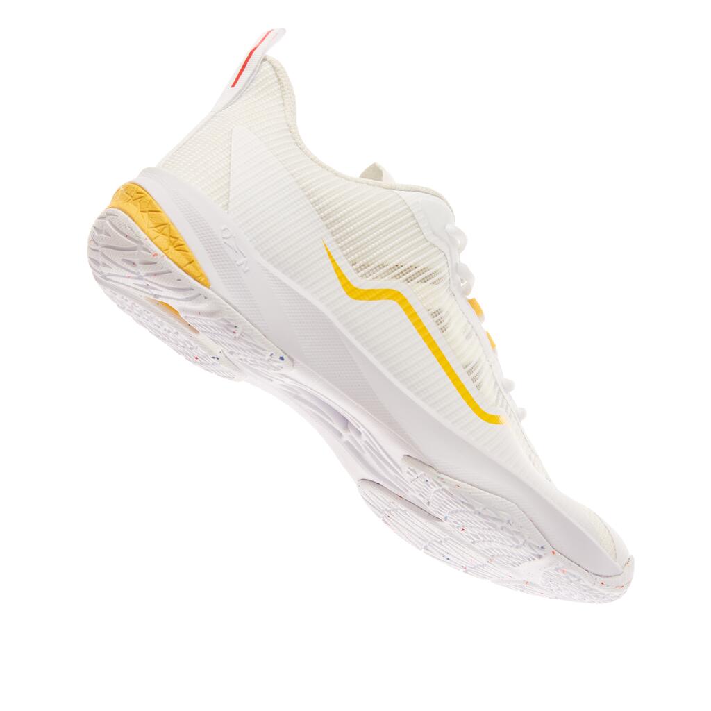 MEN BADMINTON SHOES BS 560 LITE WHITE