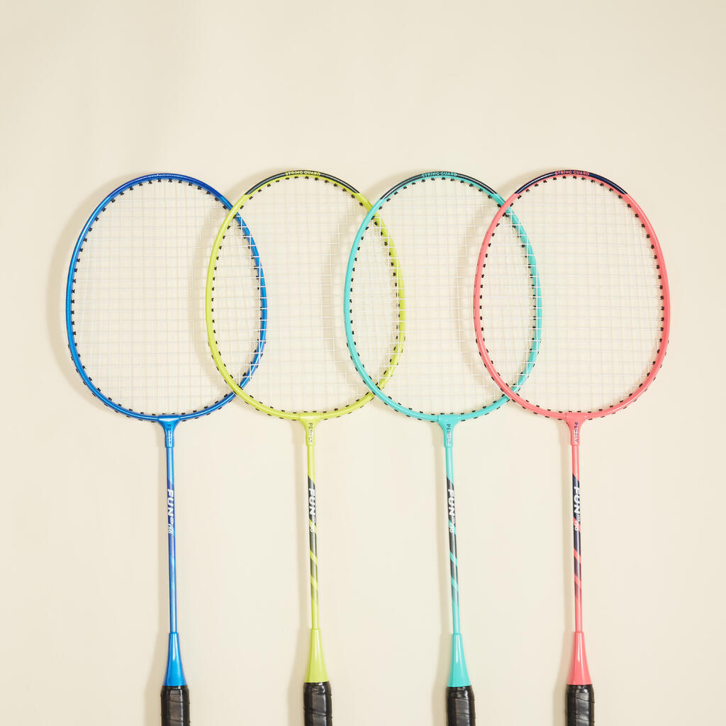 Fun BR130 Set family with a set of 4 adult badminton rackets