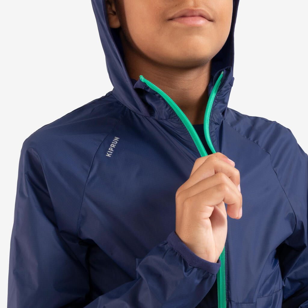 Detská vetruvzdorná bežecká bunda Wind s kapucňou tmavomodro-zelená