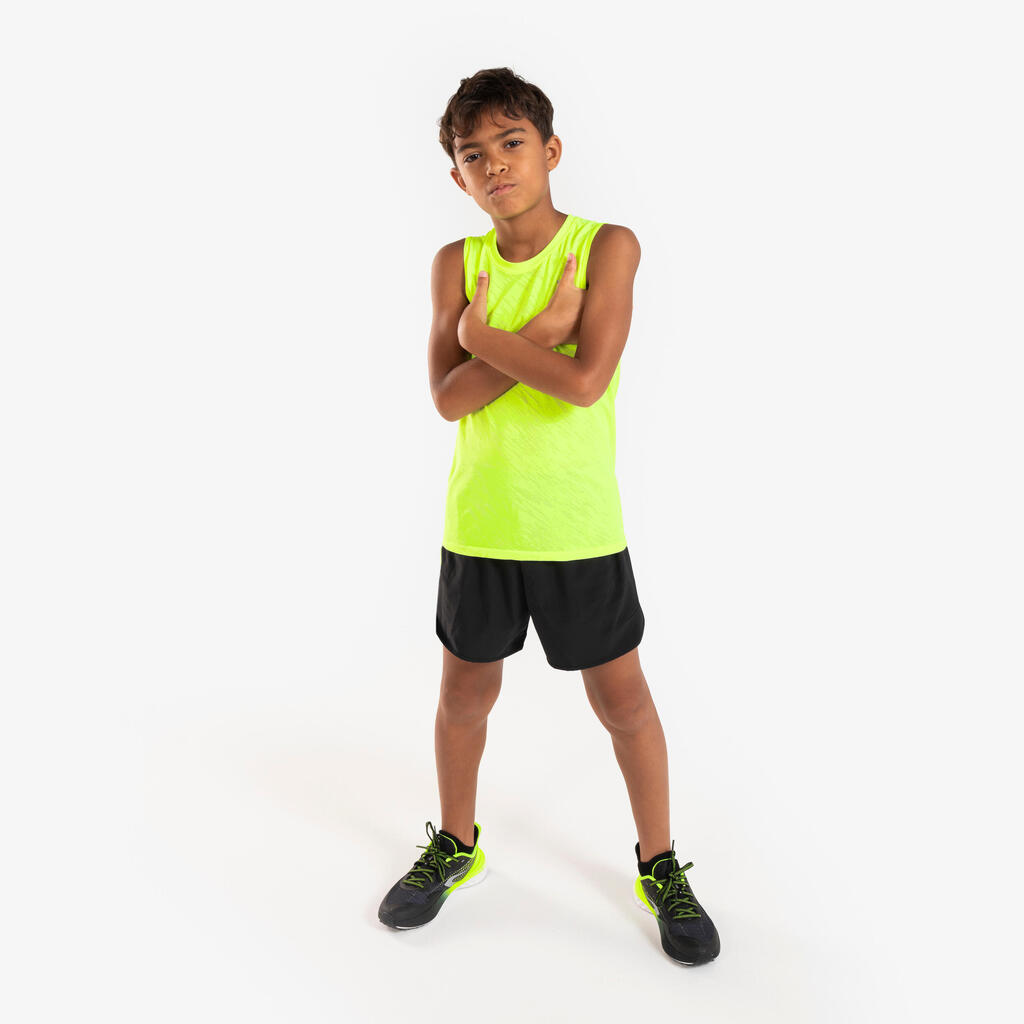 Kid's KIPRUN DRY+ 900 running shorts - black and neon yellow