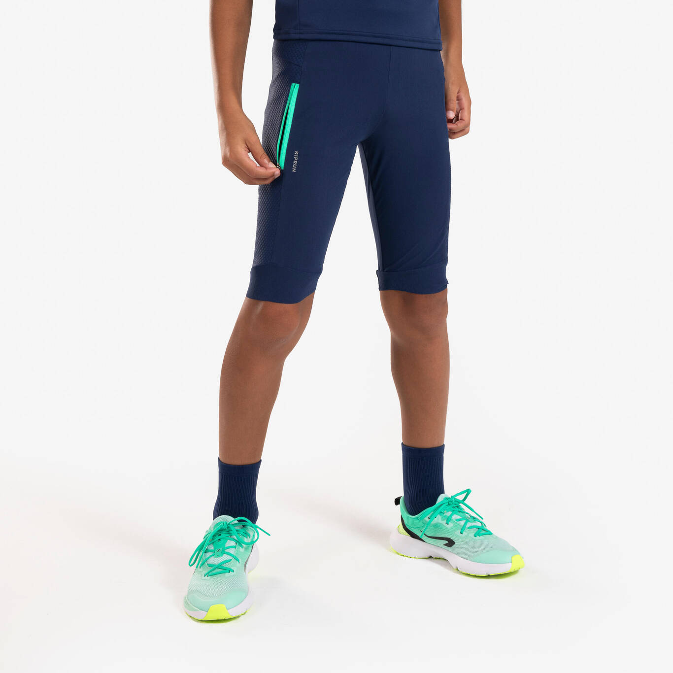 Kids' KIPRUN dry+ running shorts - navy blue and green