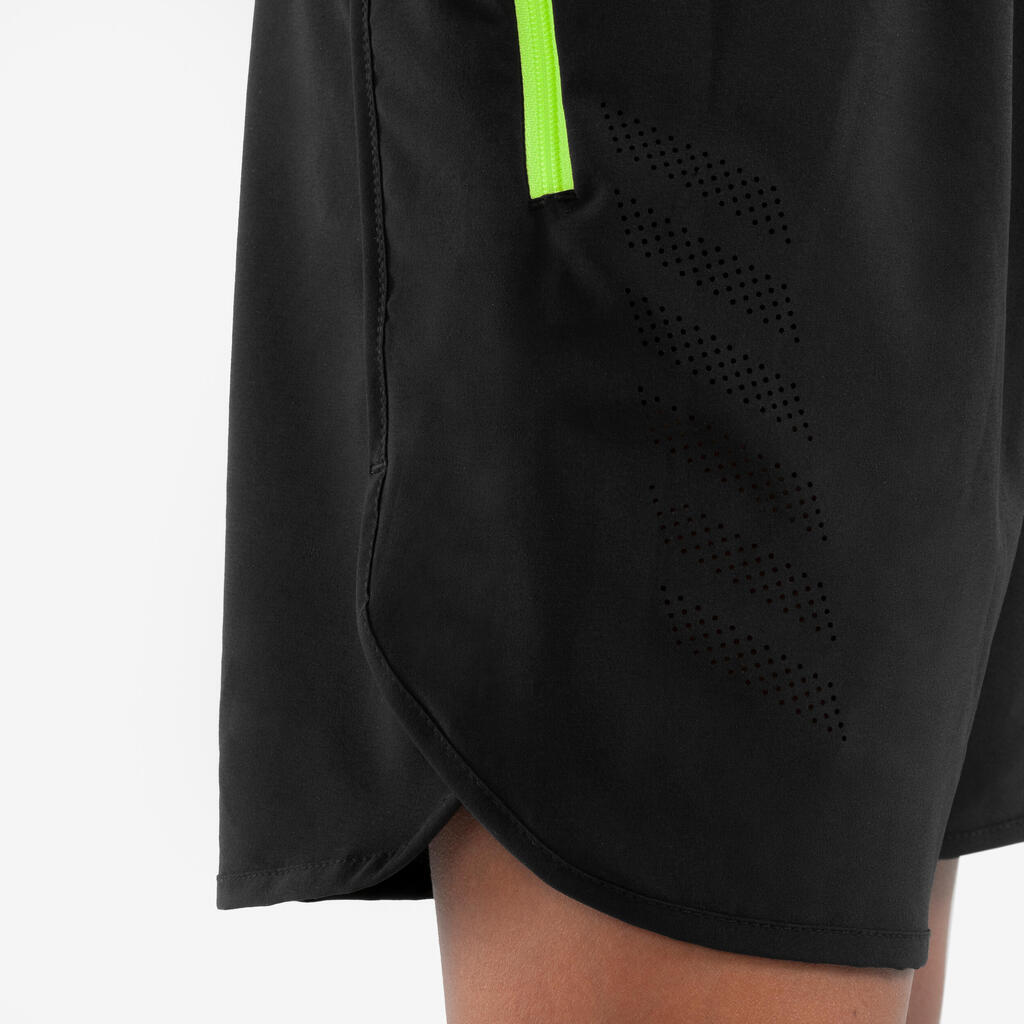 Detské bežecké priedušné šortky Dry+ 900 čierne s fluorescenčnou žltou