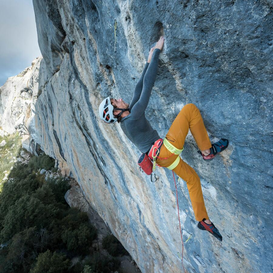 D couvrez la gamme de chaussons VERTIKA