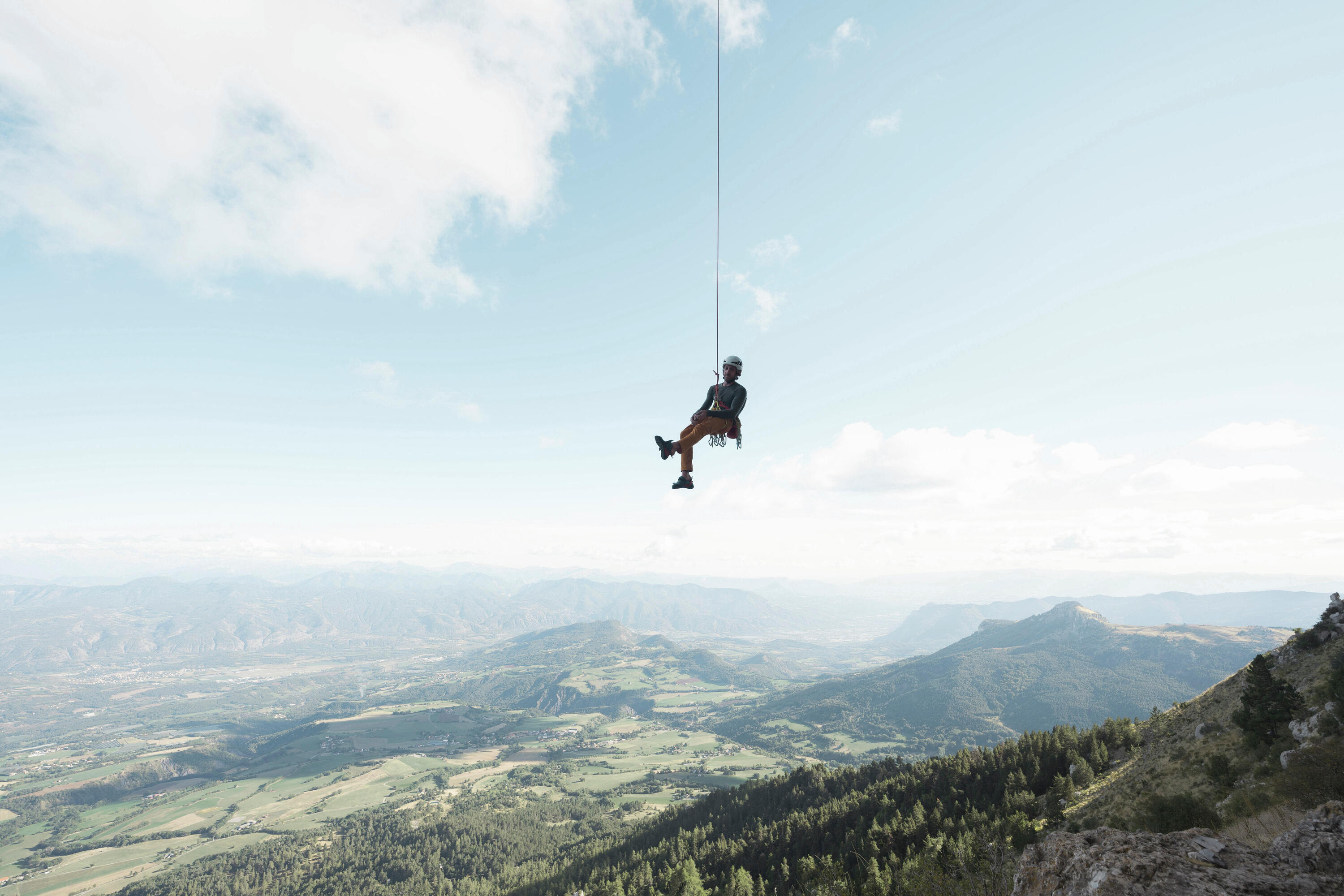 Casque d’escalade et d’alpinisme – Edge blanc/rouge 20/29