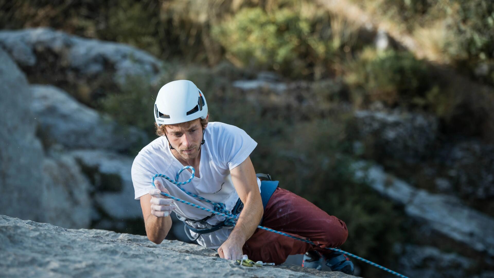 Comment choisir un baudrier d'escalade ou d'alpinisme ? 