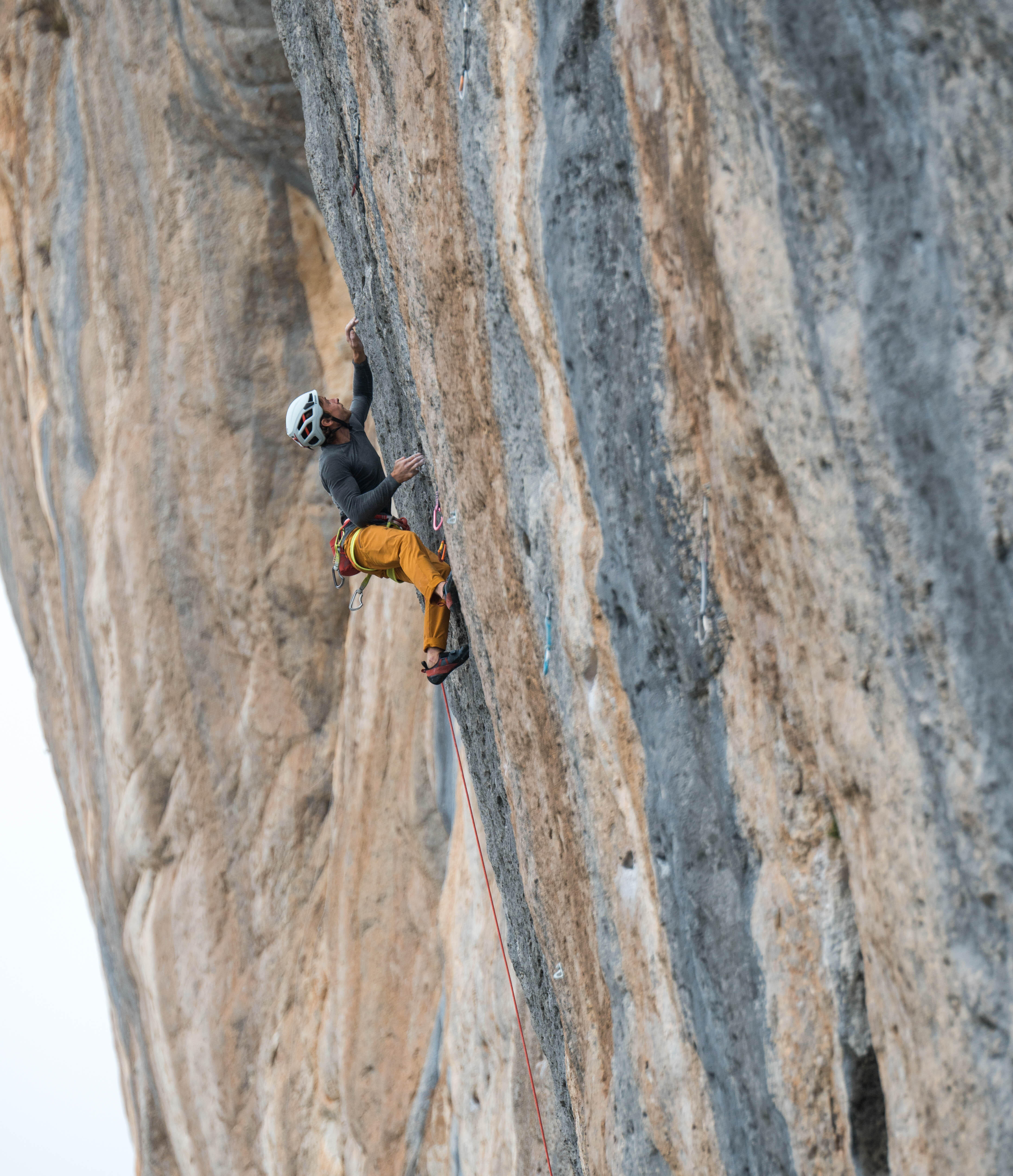 Climbing and Mountaineering Helmet - Edge White/Red - SIMOND